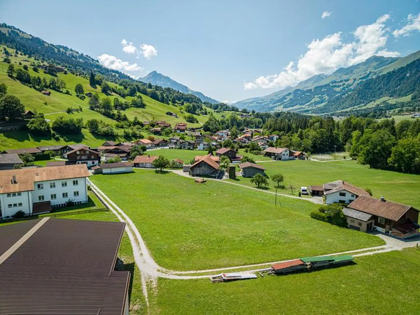 4,179 m² Building Land with Mountain Panorama in the Kandertal - Photo 4 of 8
