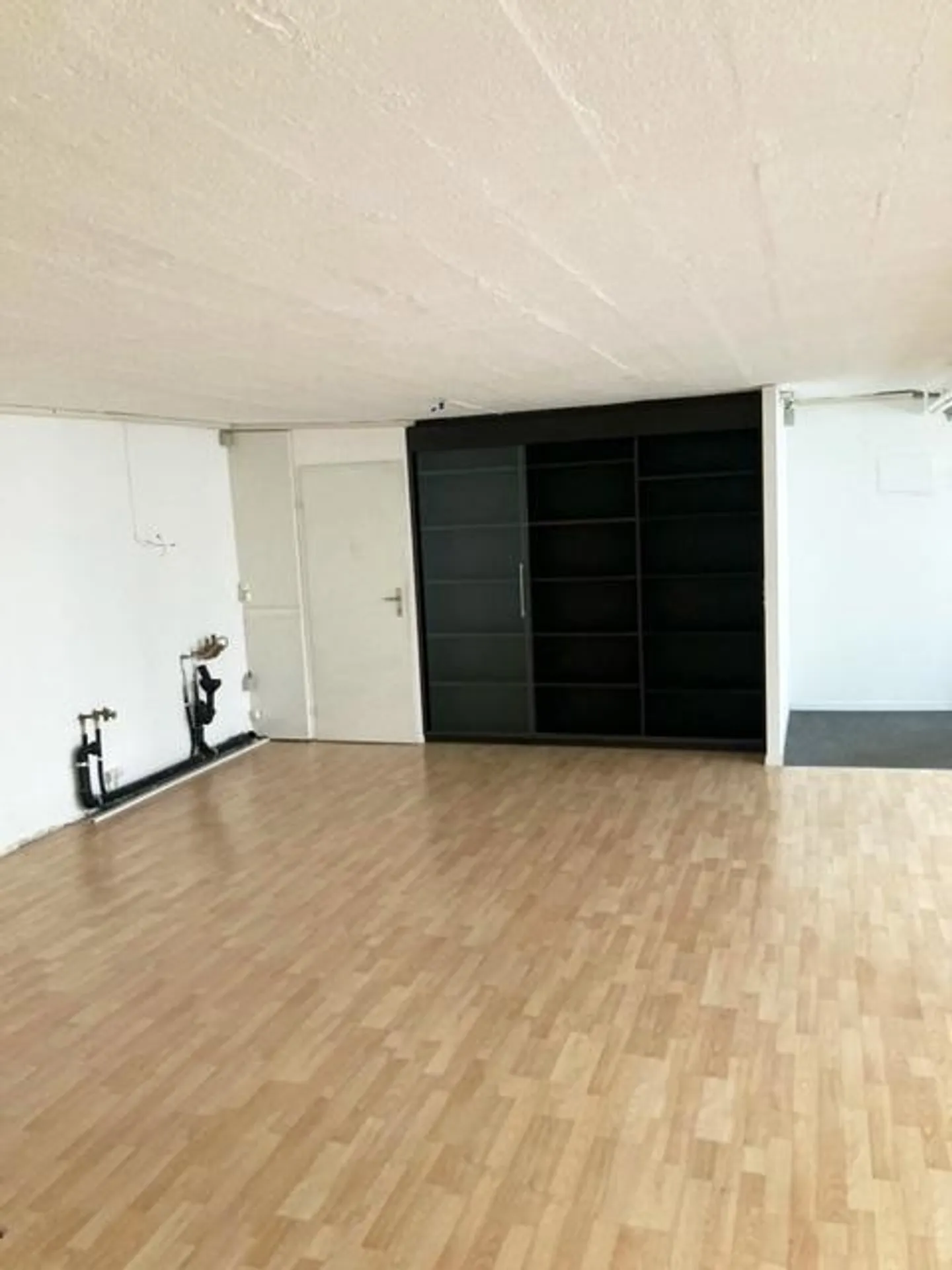 Attractive Office Space in the Heart of St. Johann - Photo 5 of 12