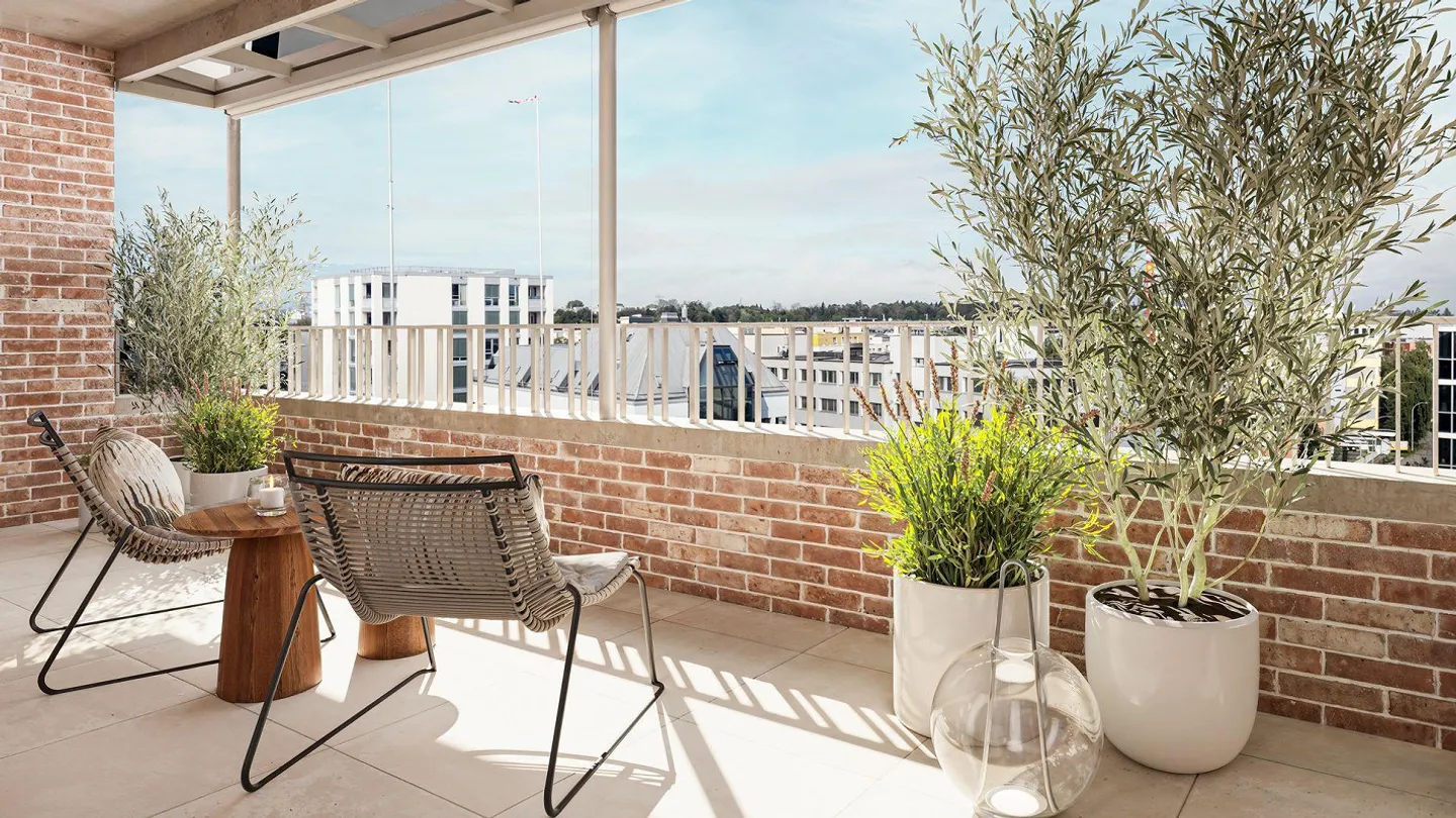 Last 2.5 Room Apartment in Excellent Location: Light-Filled Living... - Photo 1 of 20