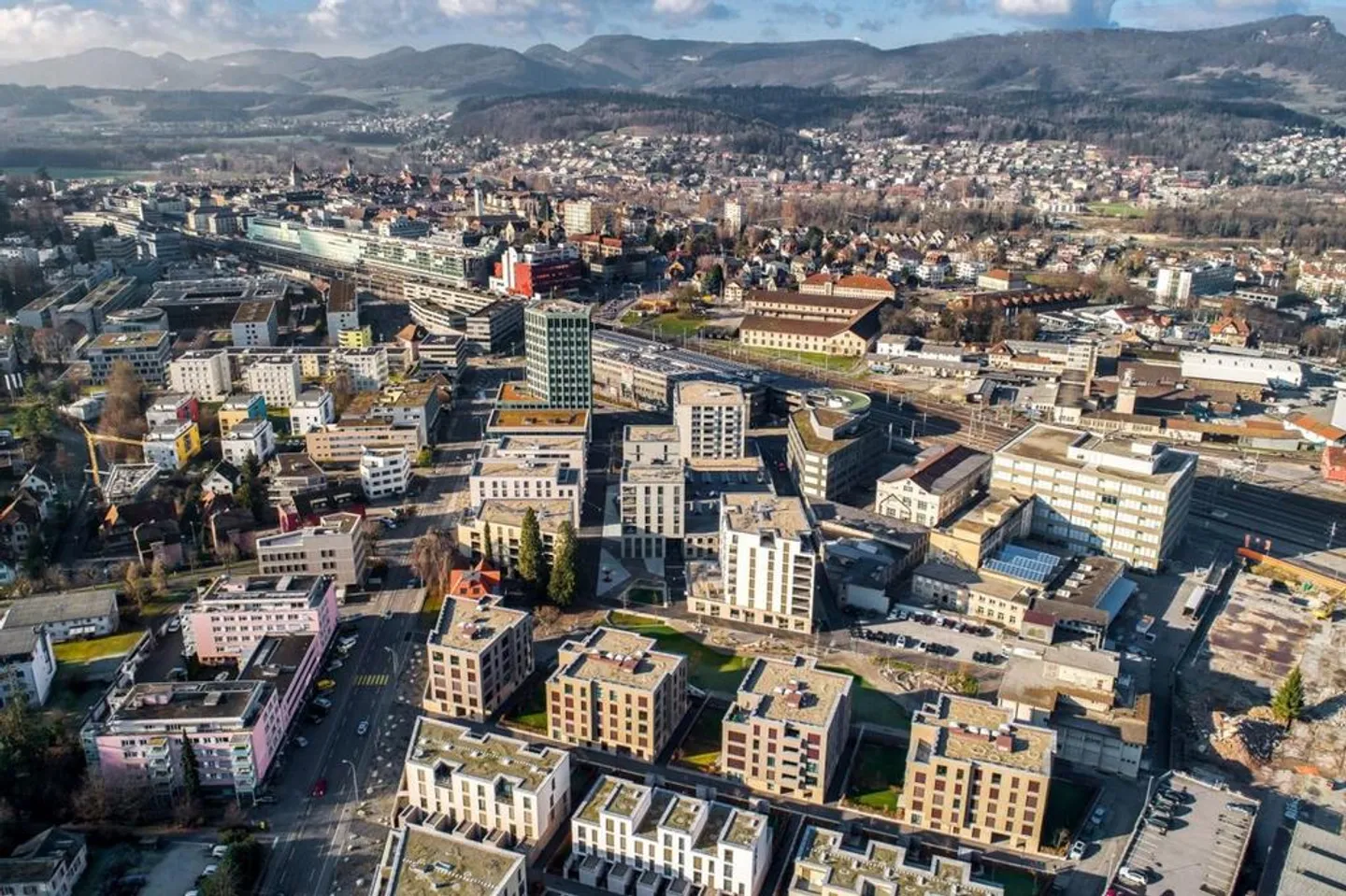 Lagerflächen in Bahnhofsnähe - Foto 2 von 3