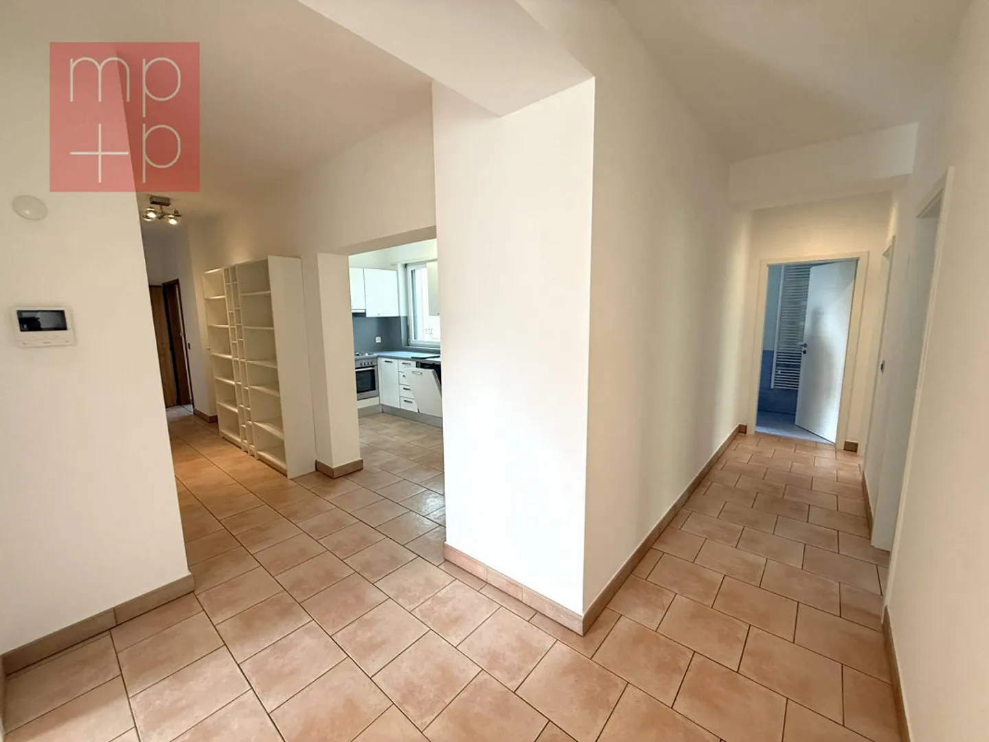 Mehrfamilienhaus - Lugano - Foto 5 von 8