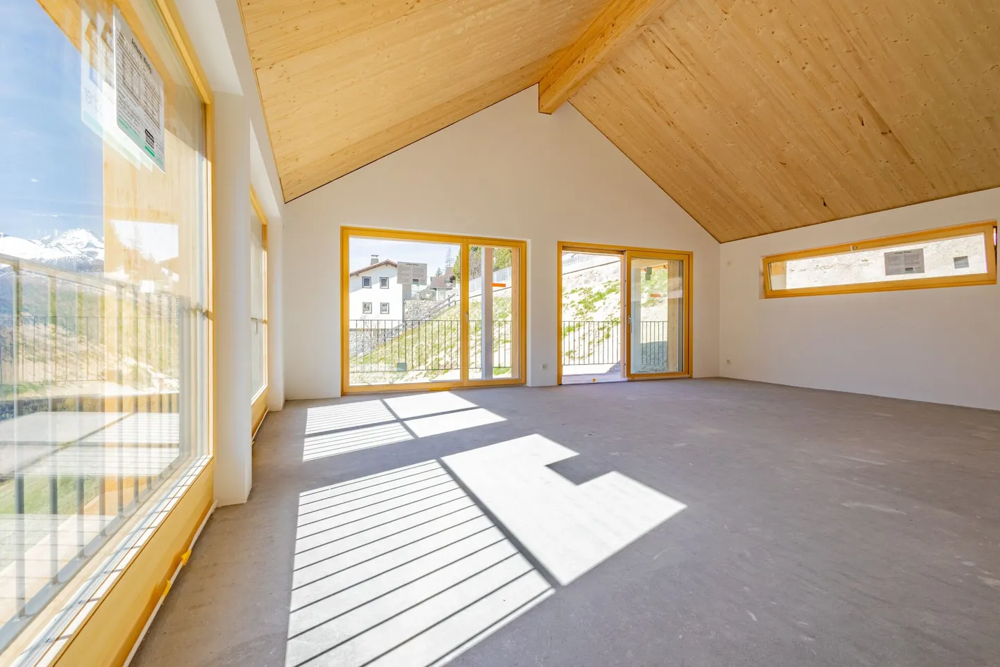 3.5-room apartment in the new building Gürgetsch - Photo 3 of 5