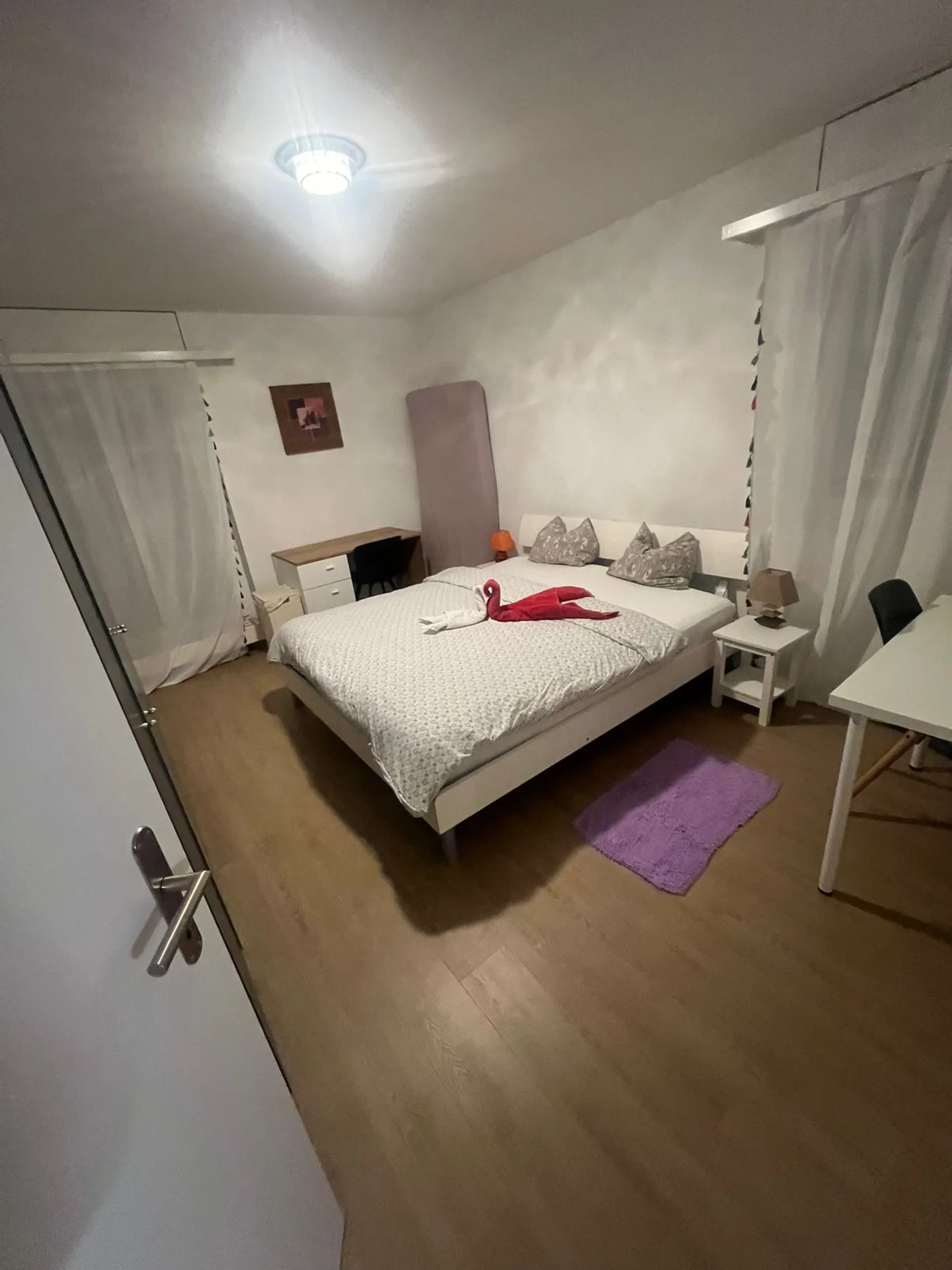 🌟 Modern & Fully Furnished 3-bedroom Business Apartment at 8304 walliselln🌟 - Photo 7 of 13