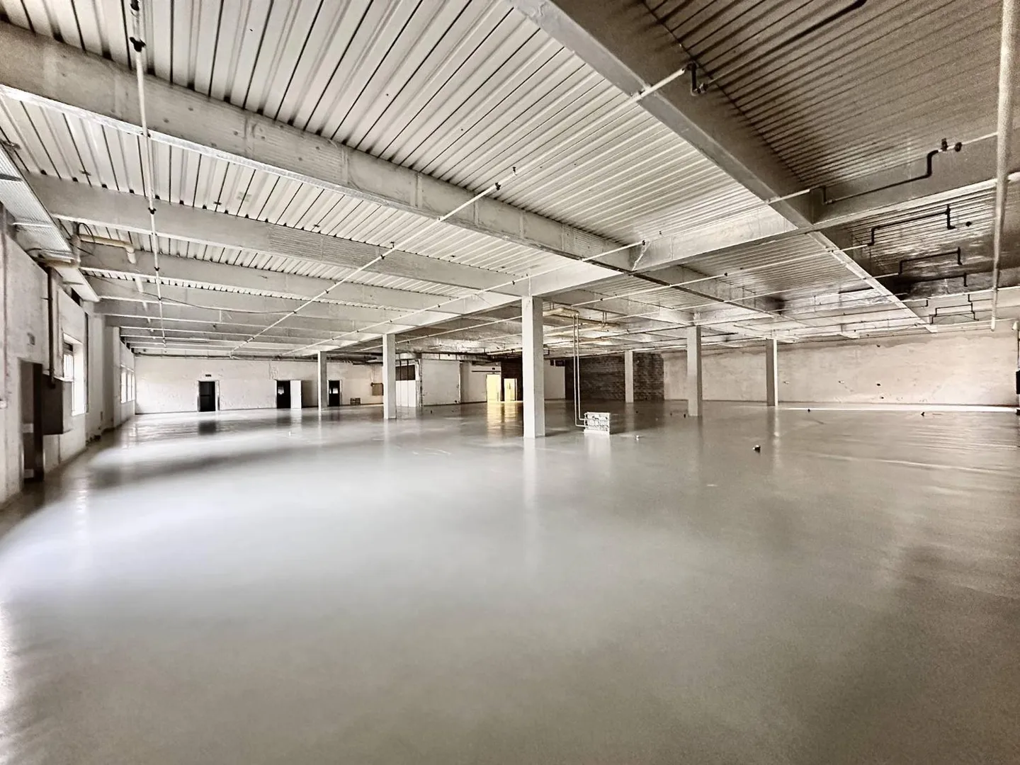 Flexibler Lagerraum, ab 100 m2 zu vermieten in Martigny - Foto 2 von 4