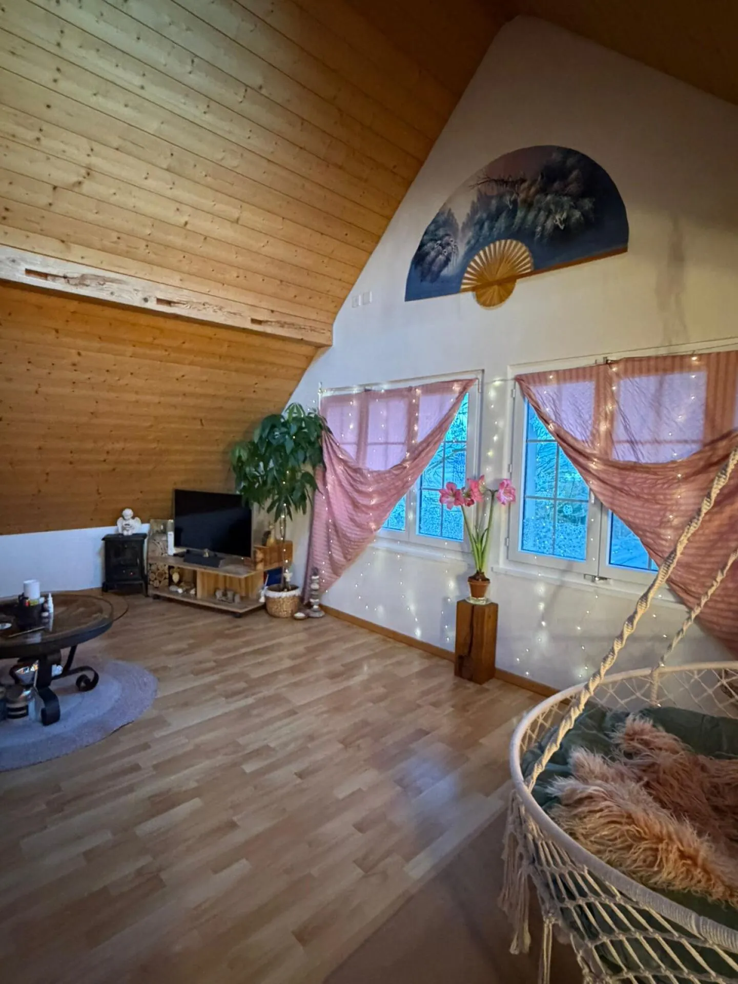 Multi-family house with substance, cash flow, and real development potential - Photo 10 of 17