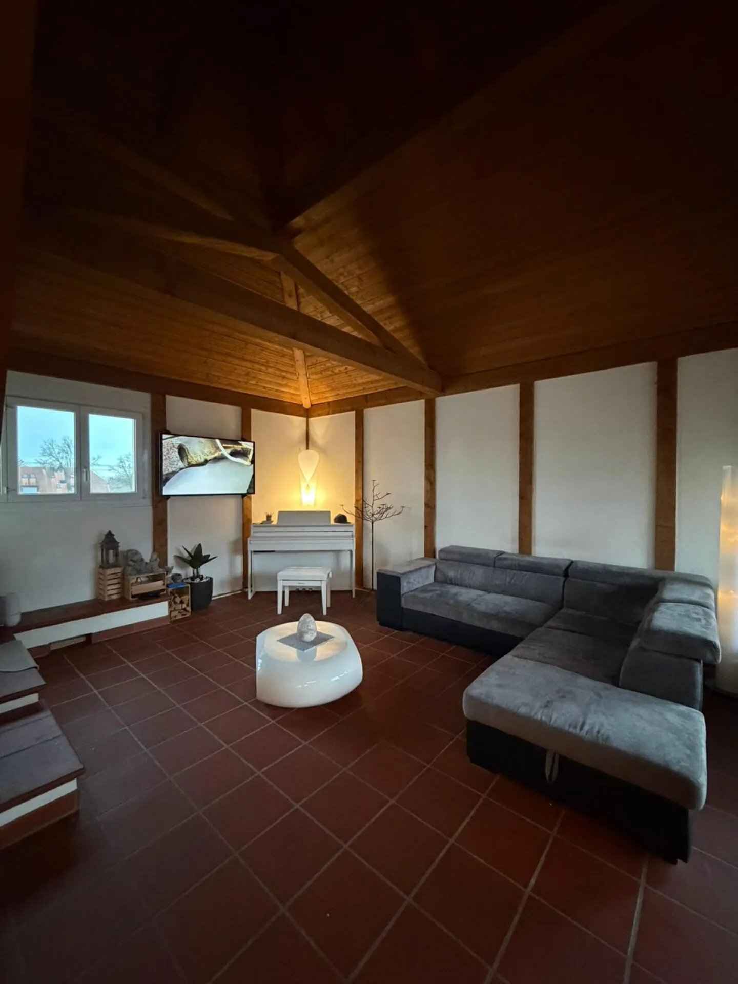 Multi-family house with substance, cash flow, and real development potential - Photo 12 of 17