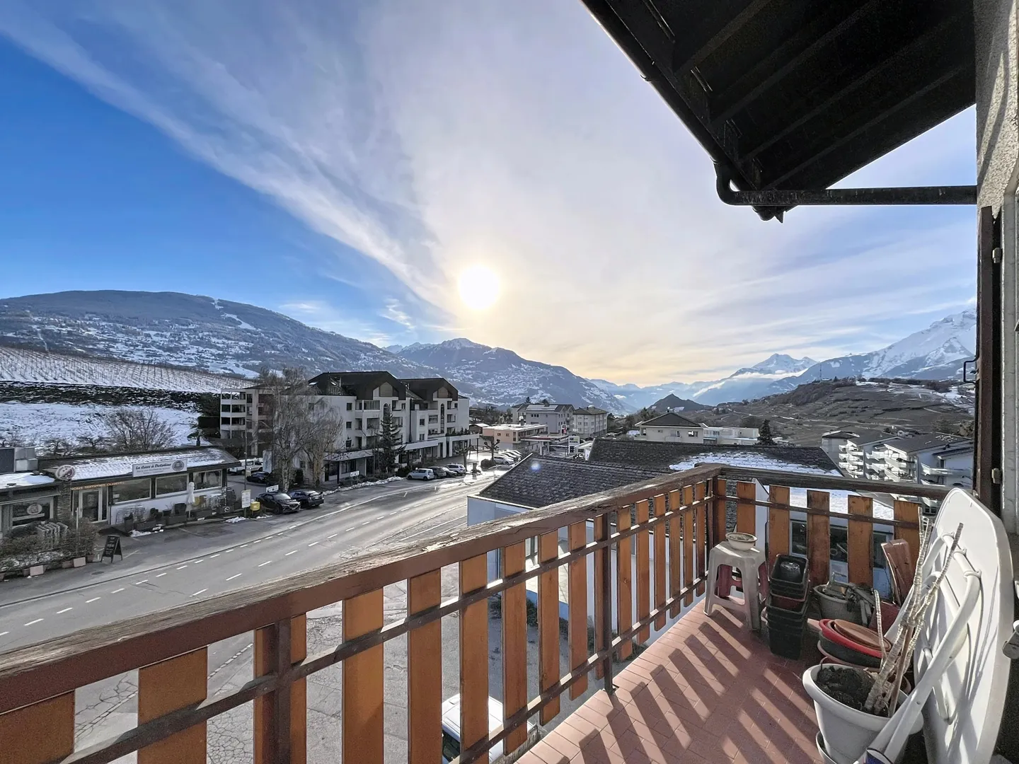 Ertragsgebäude in Champlan - 1 Restaurant und 2 Wohnungen - Foto 11 von 16