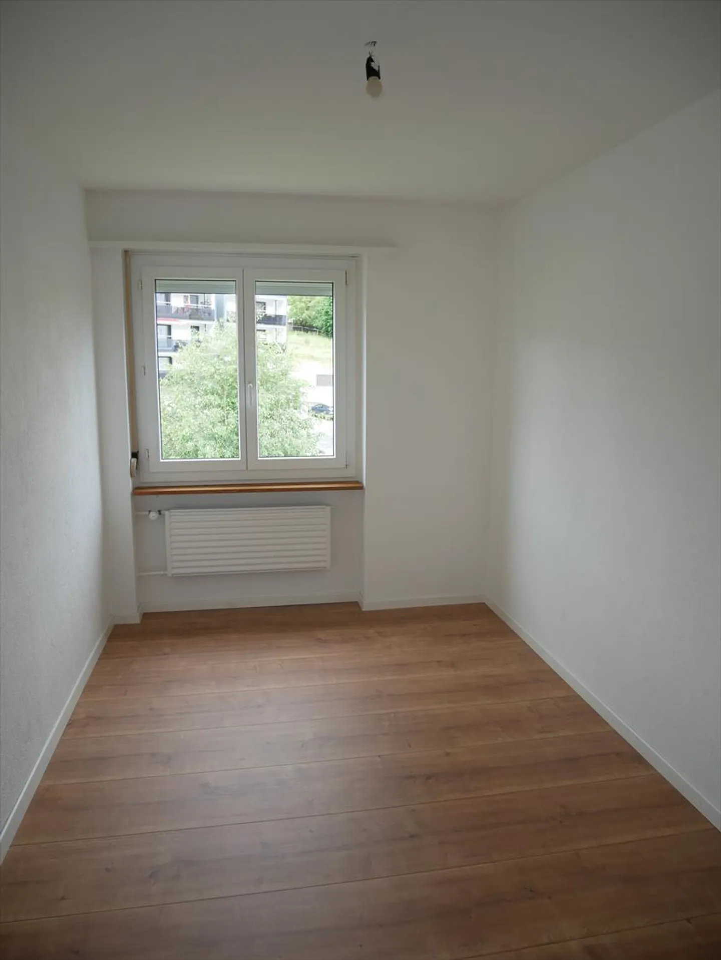 4,5-Zimmer-Wohnung im 3. Stock - Foto 5 von 8