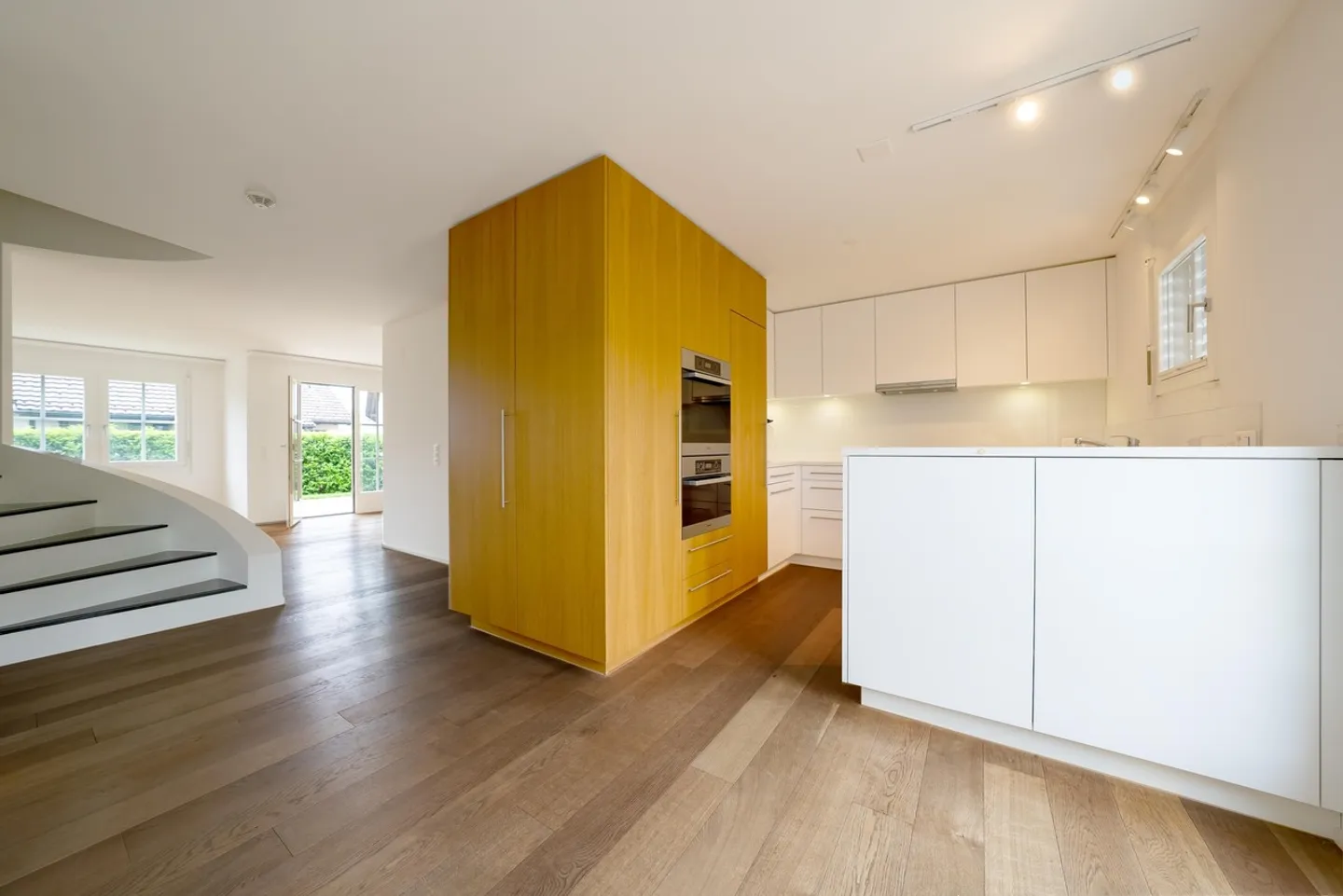 Traumhafte und verkehrsfreie Lage in Altendorf SZ!  - Foto 4 di 14