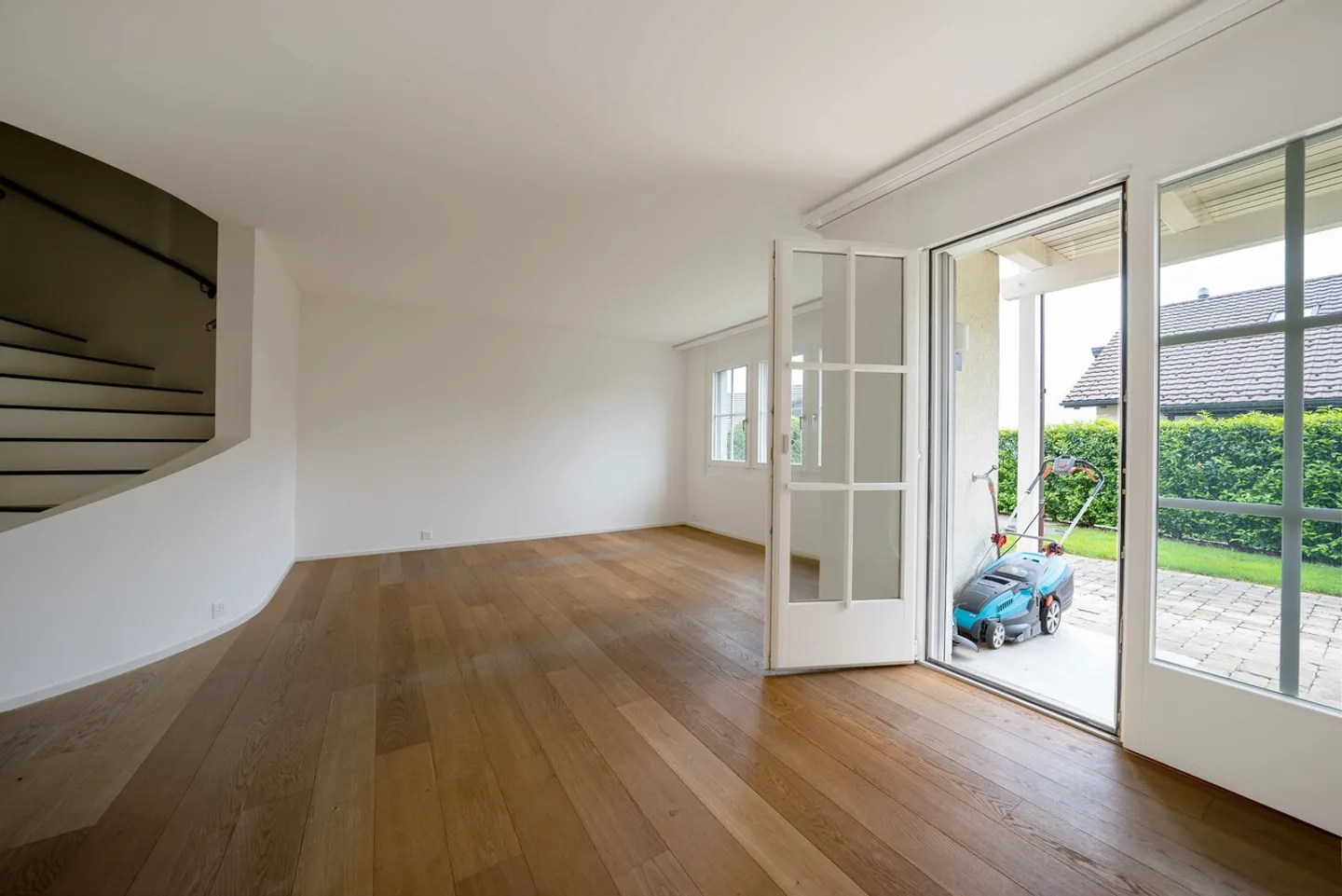 Traumhafte und verkehrsfreie Lage in Altendorf SZ!  - Foto 5 di 14