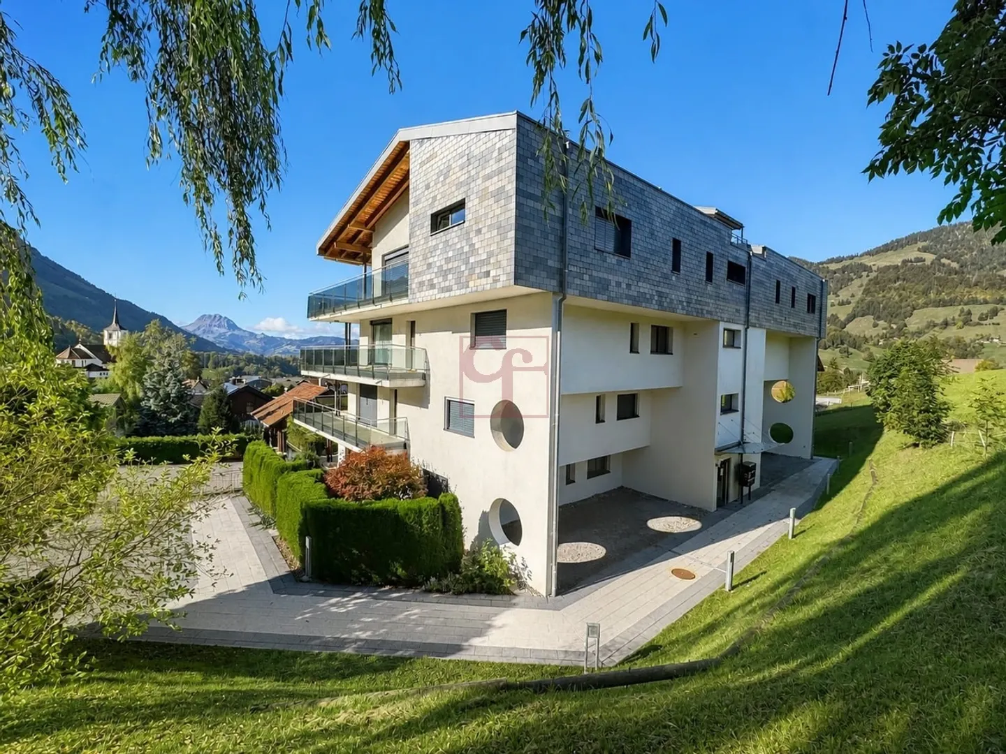 Modernes Apartment mit Atemberaubendem Blick - Foto 2 von 19
