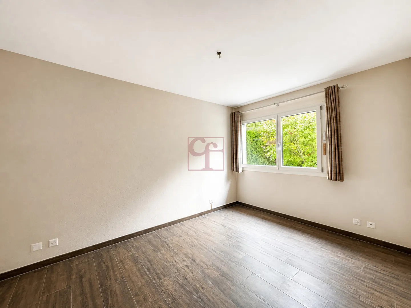 Modernes Apartment mit Atemberaubendem Blick - Foto 10 von 19