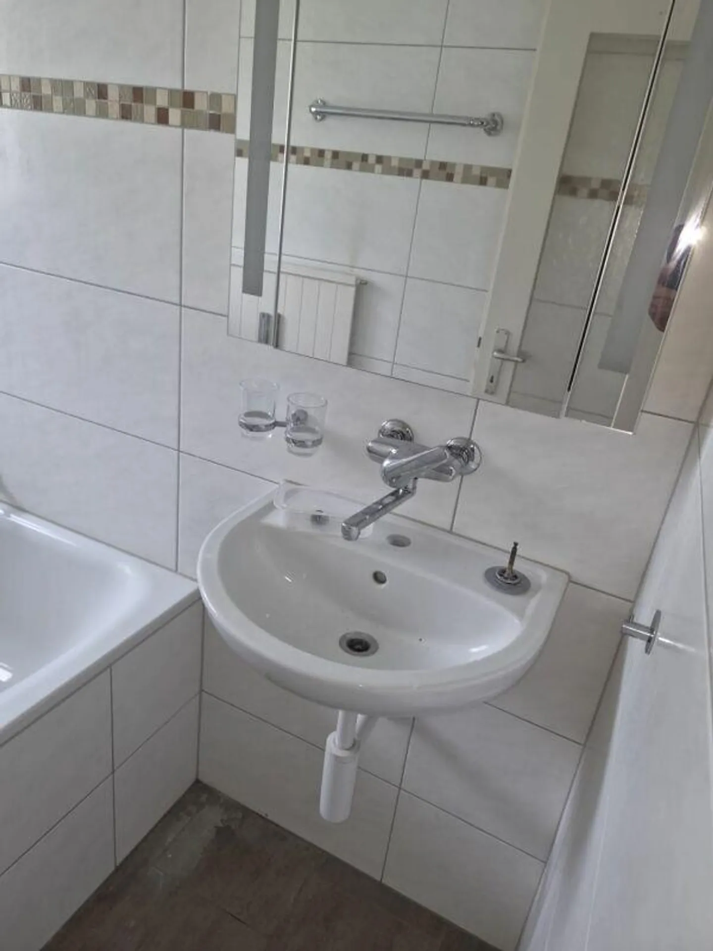 grande appartamento di 4 stanze - Foto 7 di 12