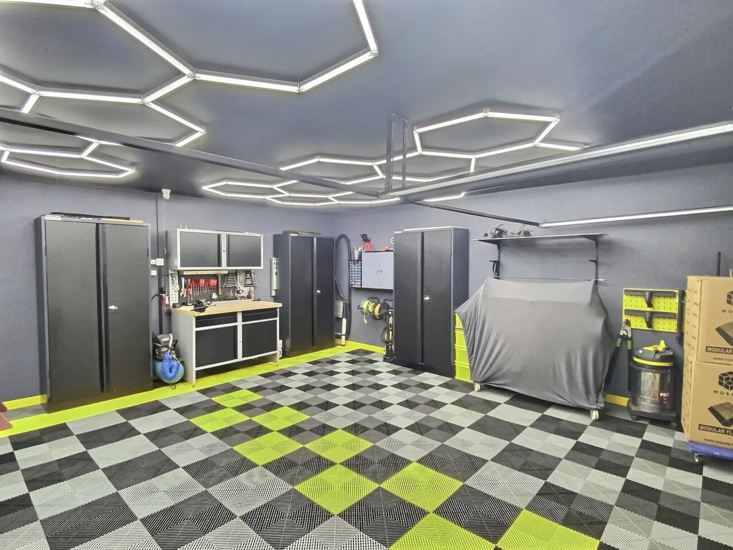 Prachtvolle Villa mit Garten - Foto 12 von 14