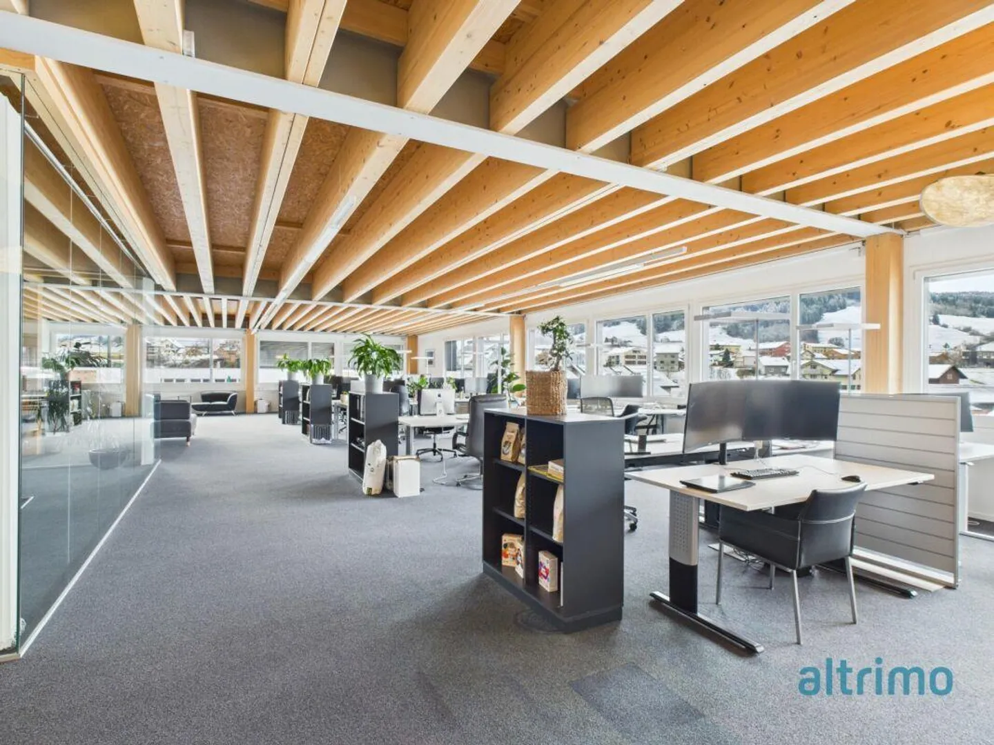 Office and commercial space in a prime location - Your new business location in App... - Photo 1 of 12