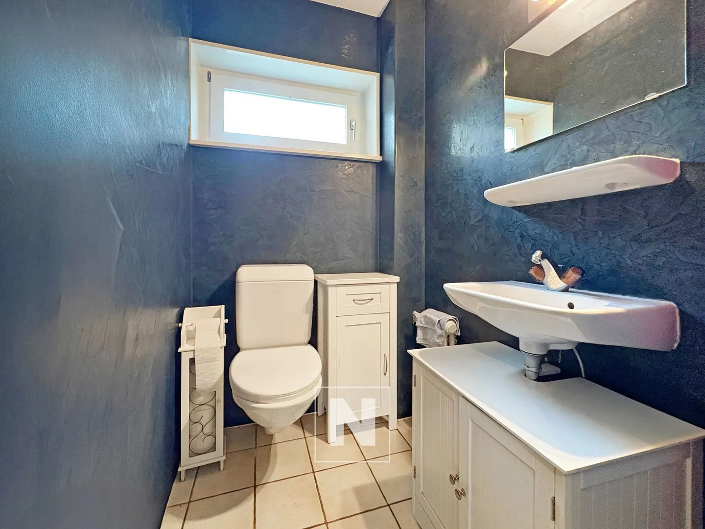 Beautiful spacious and bright house! - Photo 8 of 19