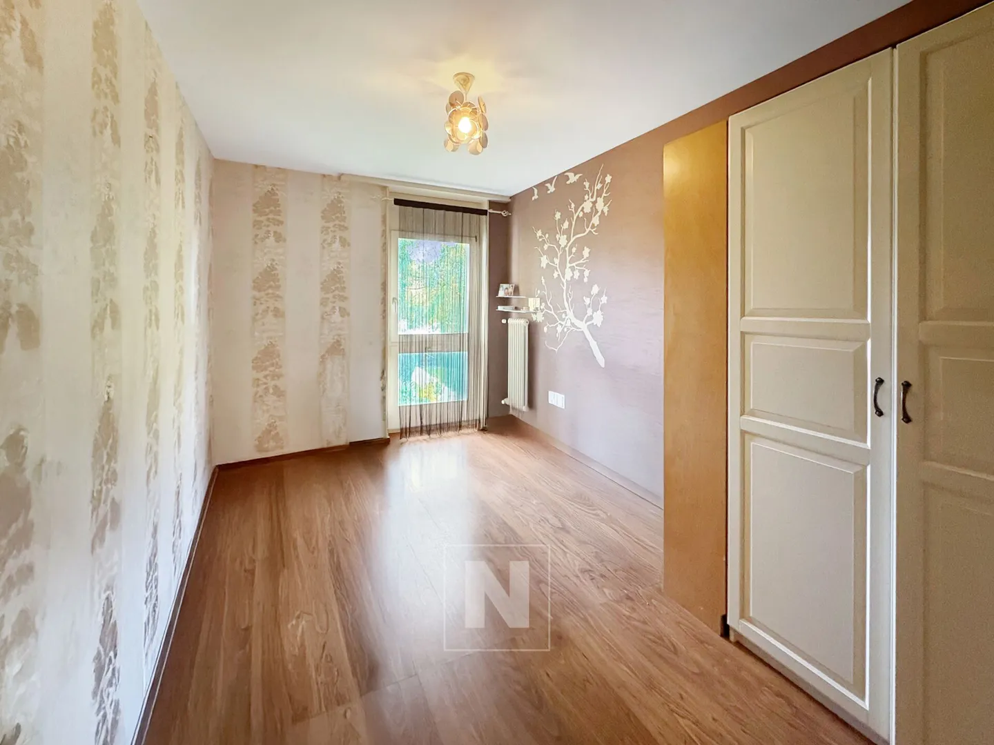 Beautiful spacious and bright house! - Photo 9 of 19