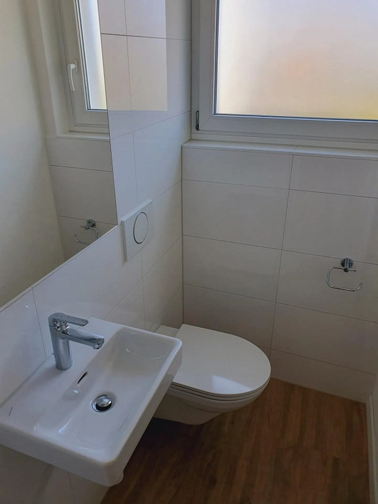 Bright 4.5-room apartment with balcony in Belp - Photo 6 of 10
