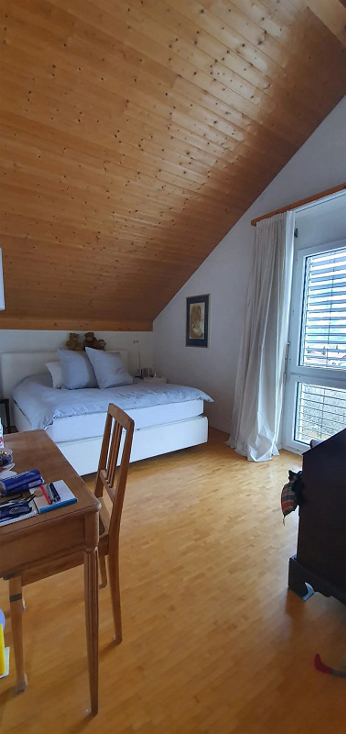 Quietly located, bright 3 1/2 room attic apartment with two terraces - Photo 7 of 12