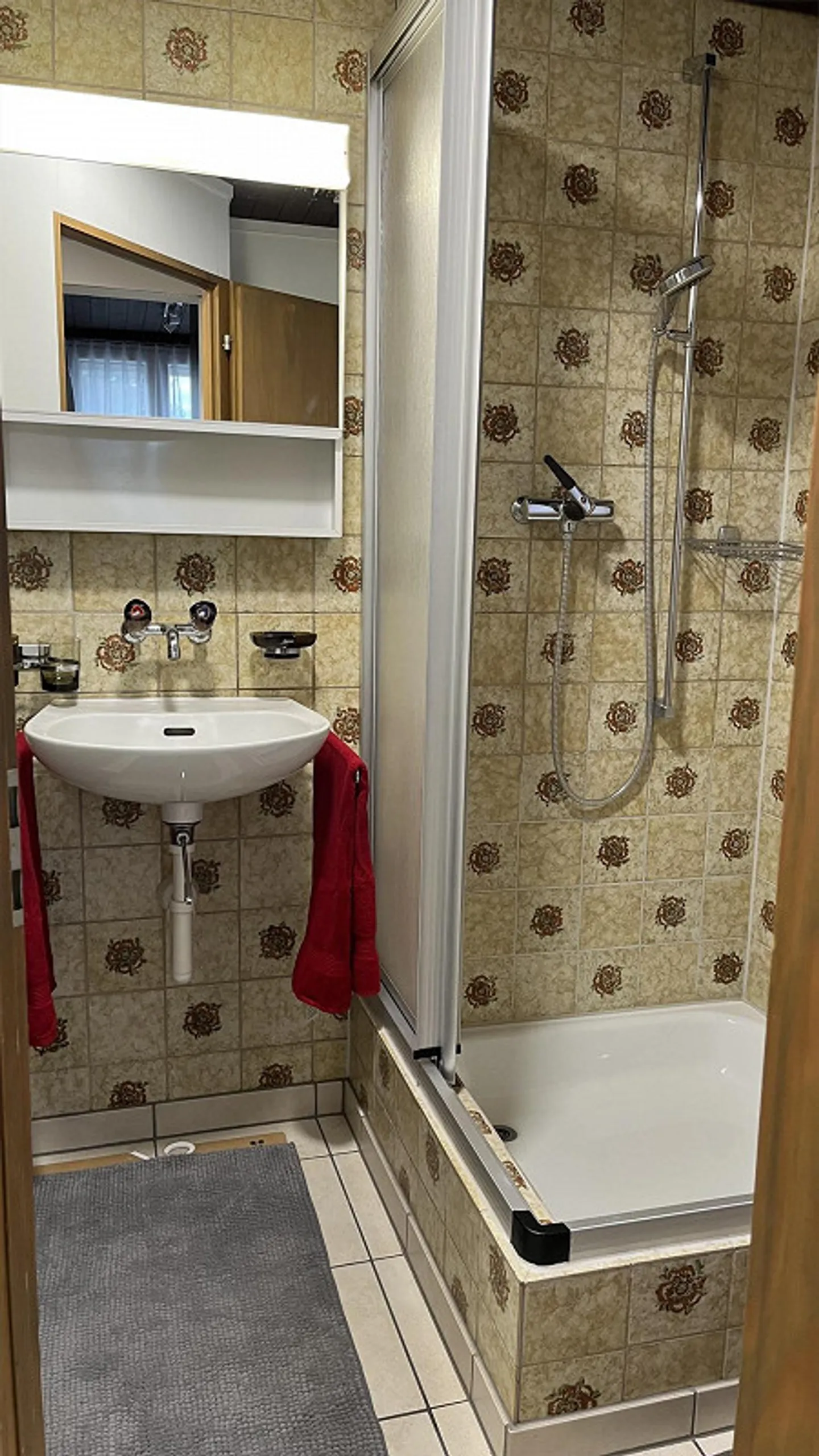 Appartamento 2,5 locali con vista lago e patio - Foto 10 di 15