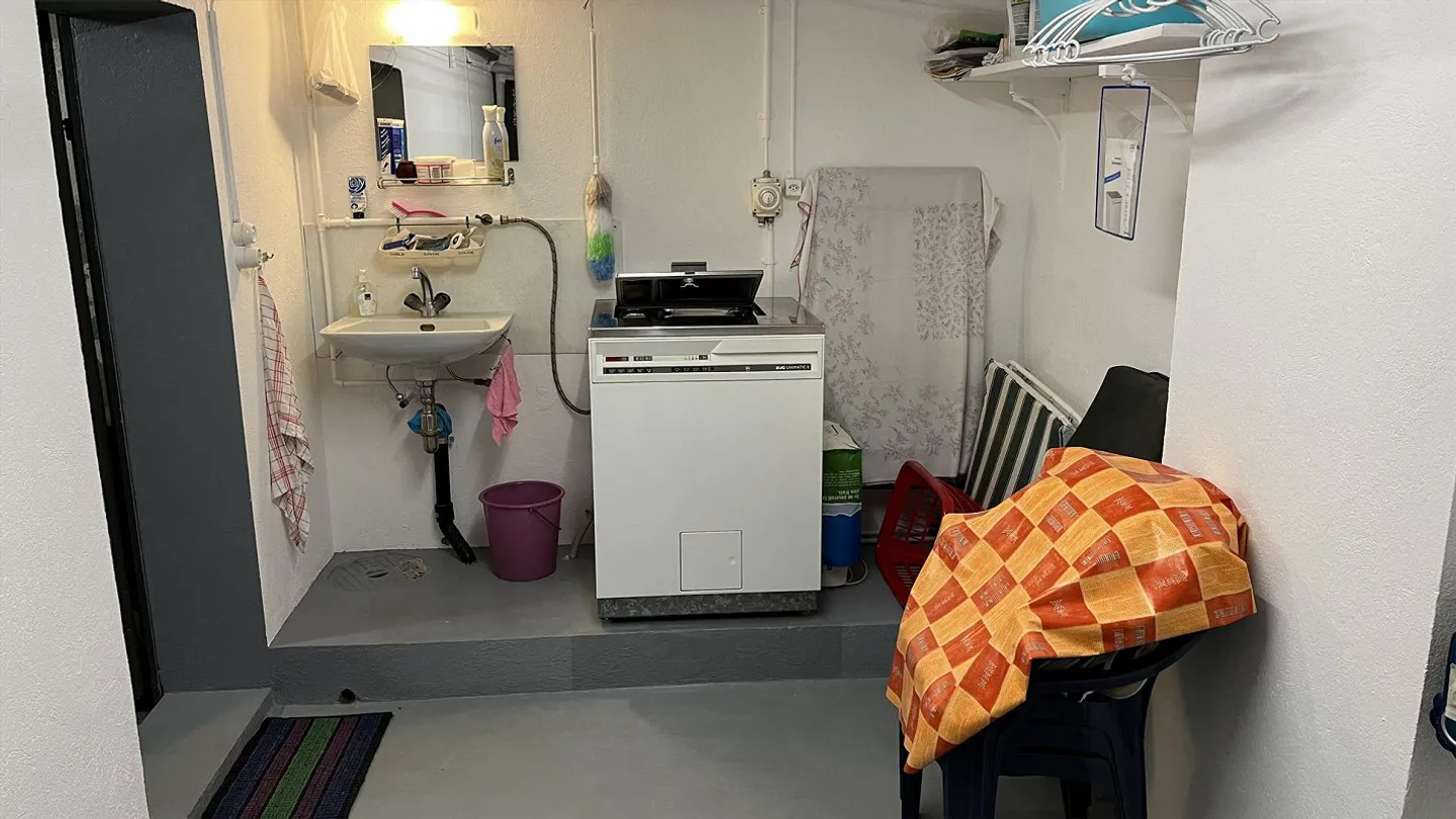 Appartamento 2,5 locali con vista lago e patio - Foto 11 di 15