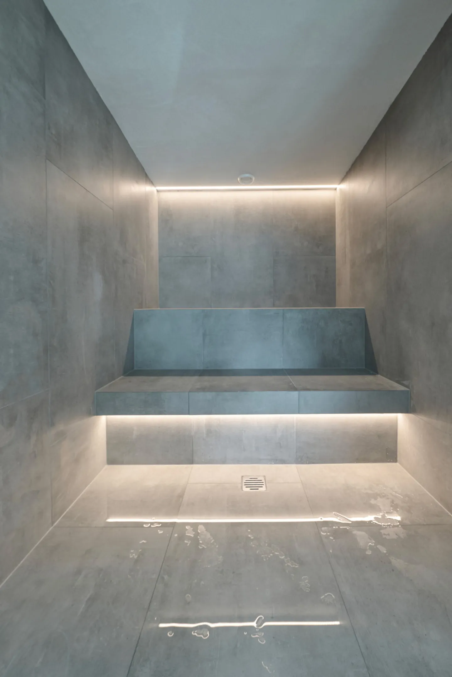 Superbe Maison Historique dans un Nouveau Condominium de Luxe - Photo 8 sur 12