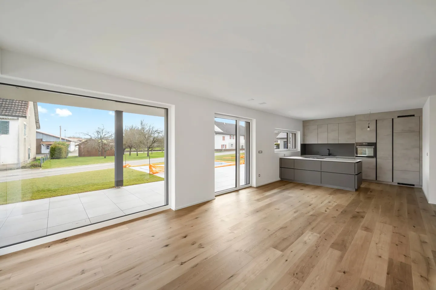 Villa Familiale Moderne avec Piscine - Photo 5 sur 23