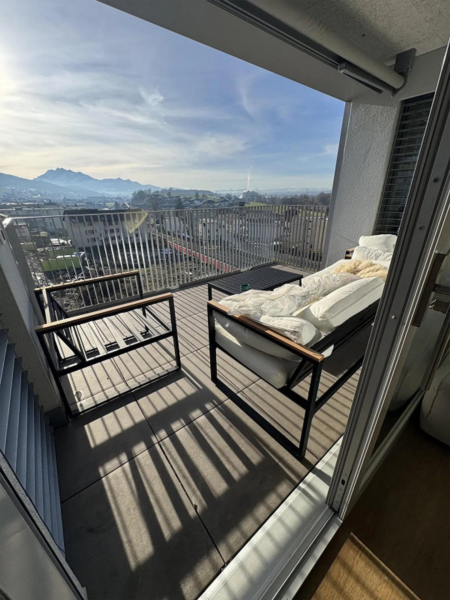 Appartement moderne de 3,5 pièces - Photo 12 sur 16