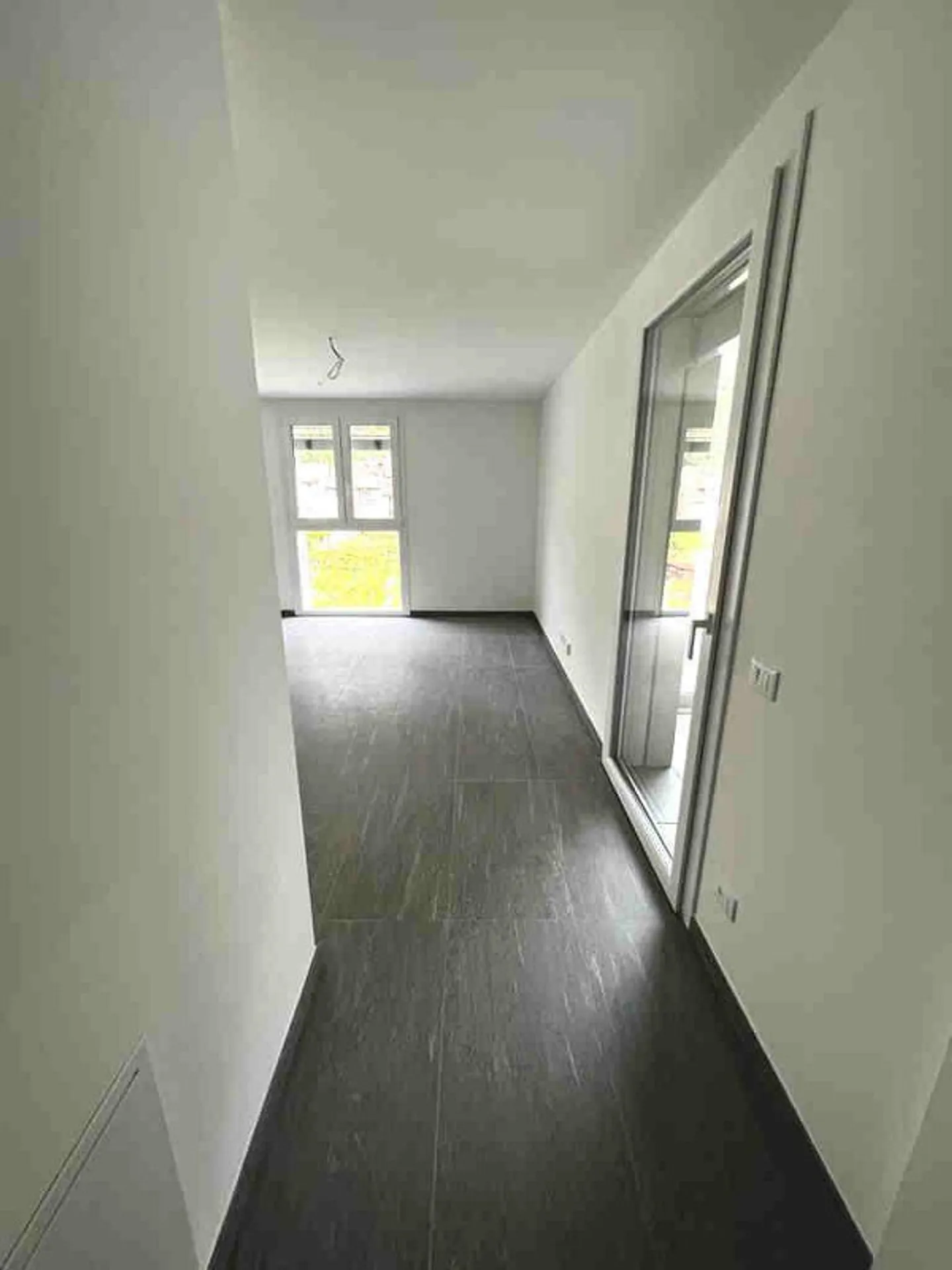 Penthouse avec terrasse dans un quartier pratique et stratégique - Photo 5 sur 11