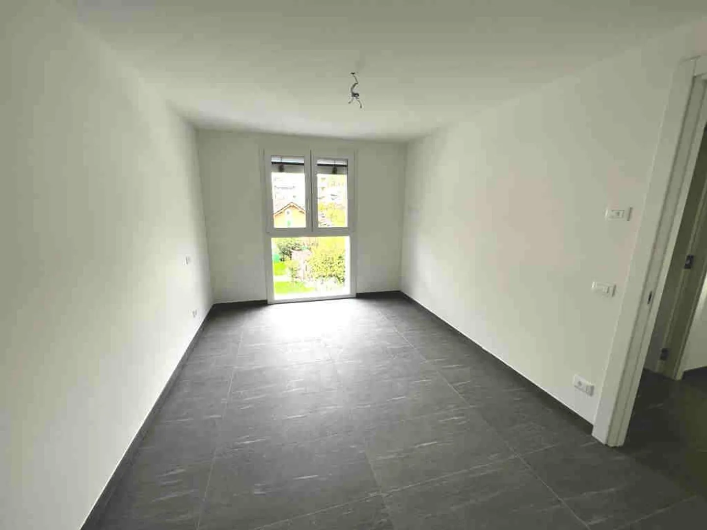 Penthouse avec terrasse dans un quartier pratique et stratégique - Photo 8 sur 11