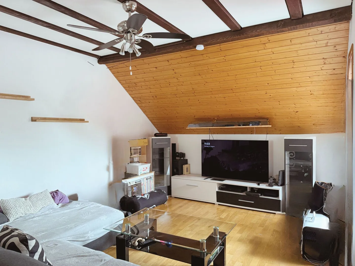 Appartement sous les combles de 4,5 pièces - Photo 2 sur 12