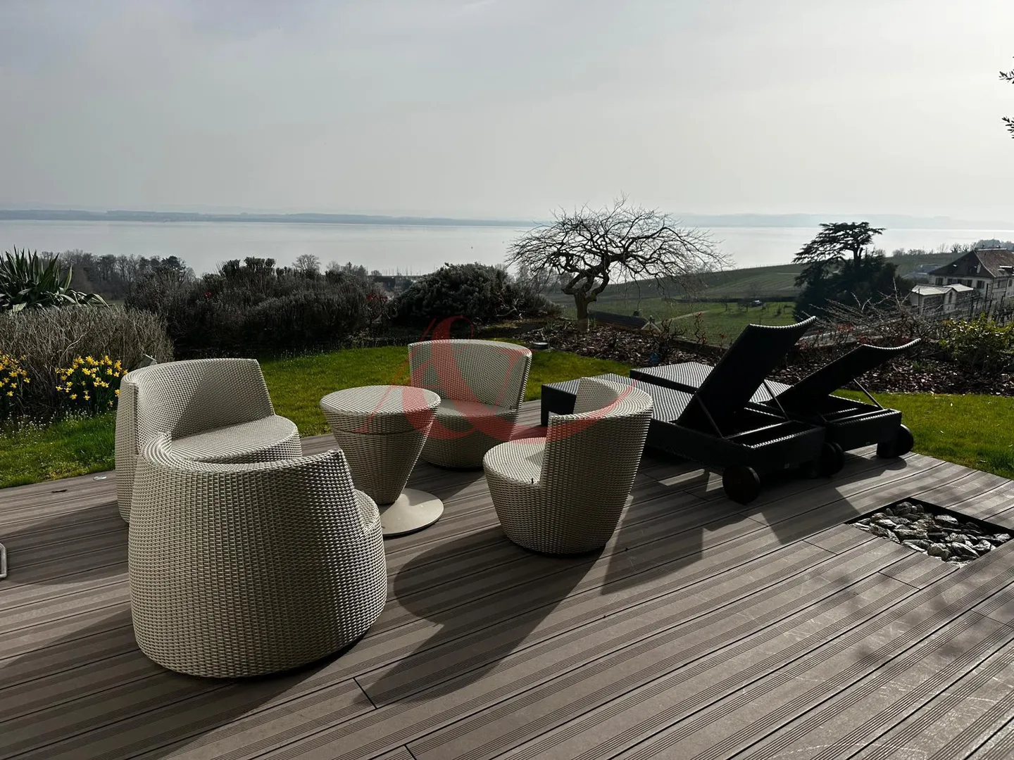 Wunderschöne 8,5-Zimmer-Villa mit atemberaubendem Blick auf den See - Cortaillod - Foto 10 von 10