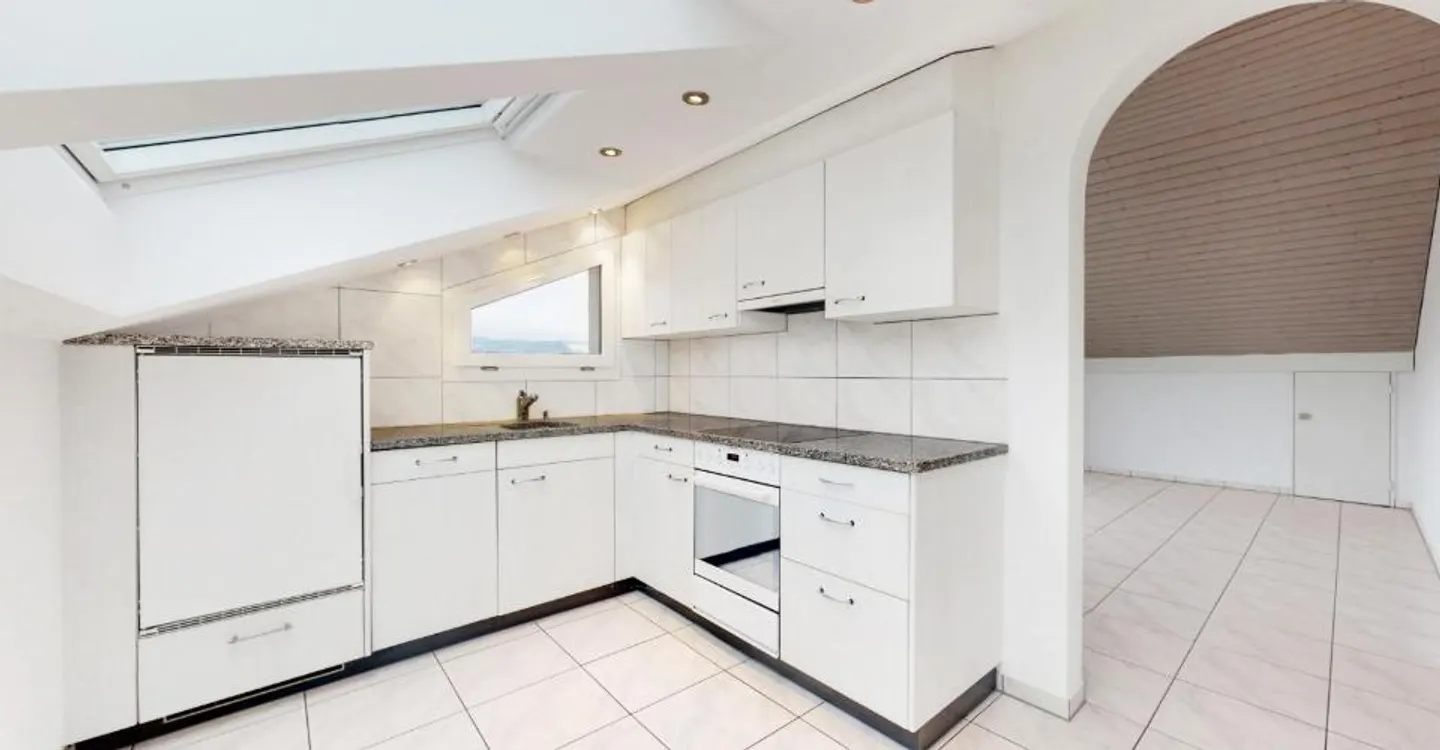 Gemütliche Dachwohnung im Grünen - Foto 1 von 13