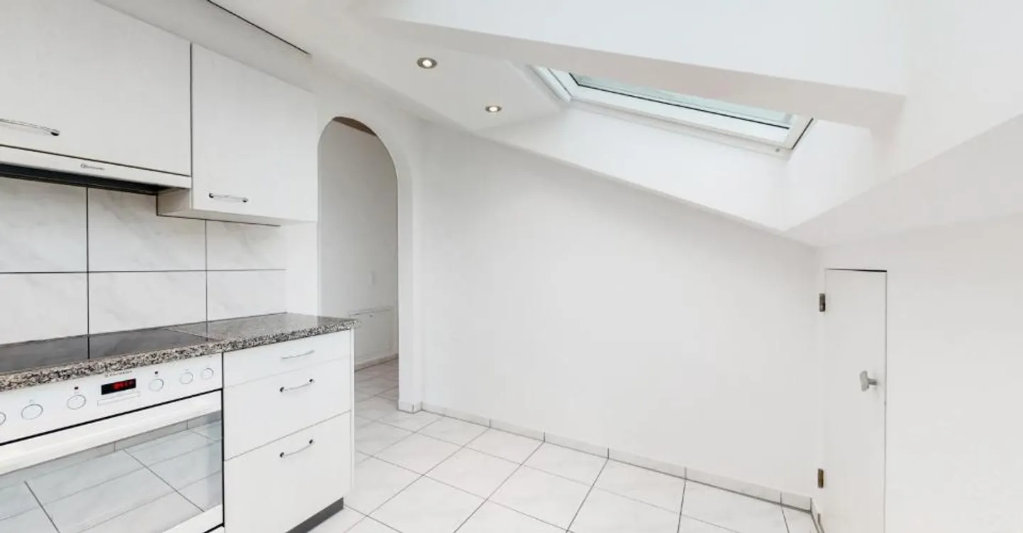 Gemütliche Dachwohnung im Grünen - Foto 2 von 13