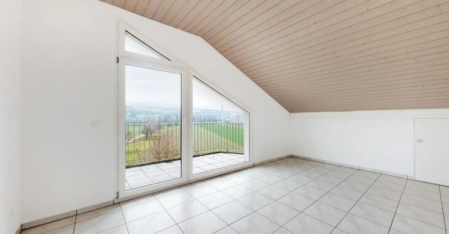 Gemütliche Dachwohnung im Grünen - Foto 4 von 13