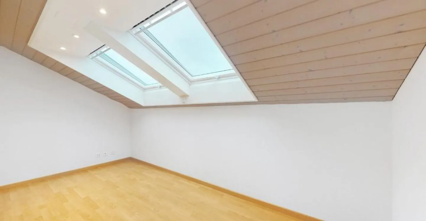 Gemütliche Dachwohnung im Grünen - Foto 7 von 13