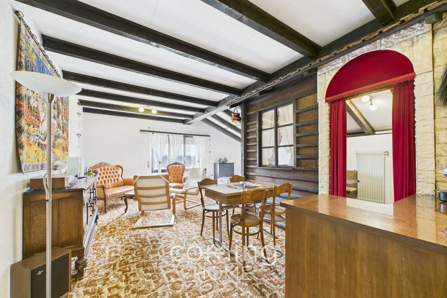 Charmant appartement sous les combles de 2,5 pièces à Eischoll - calme, pratique et avec vue - Photo 1 sur 11