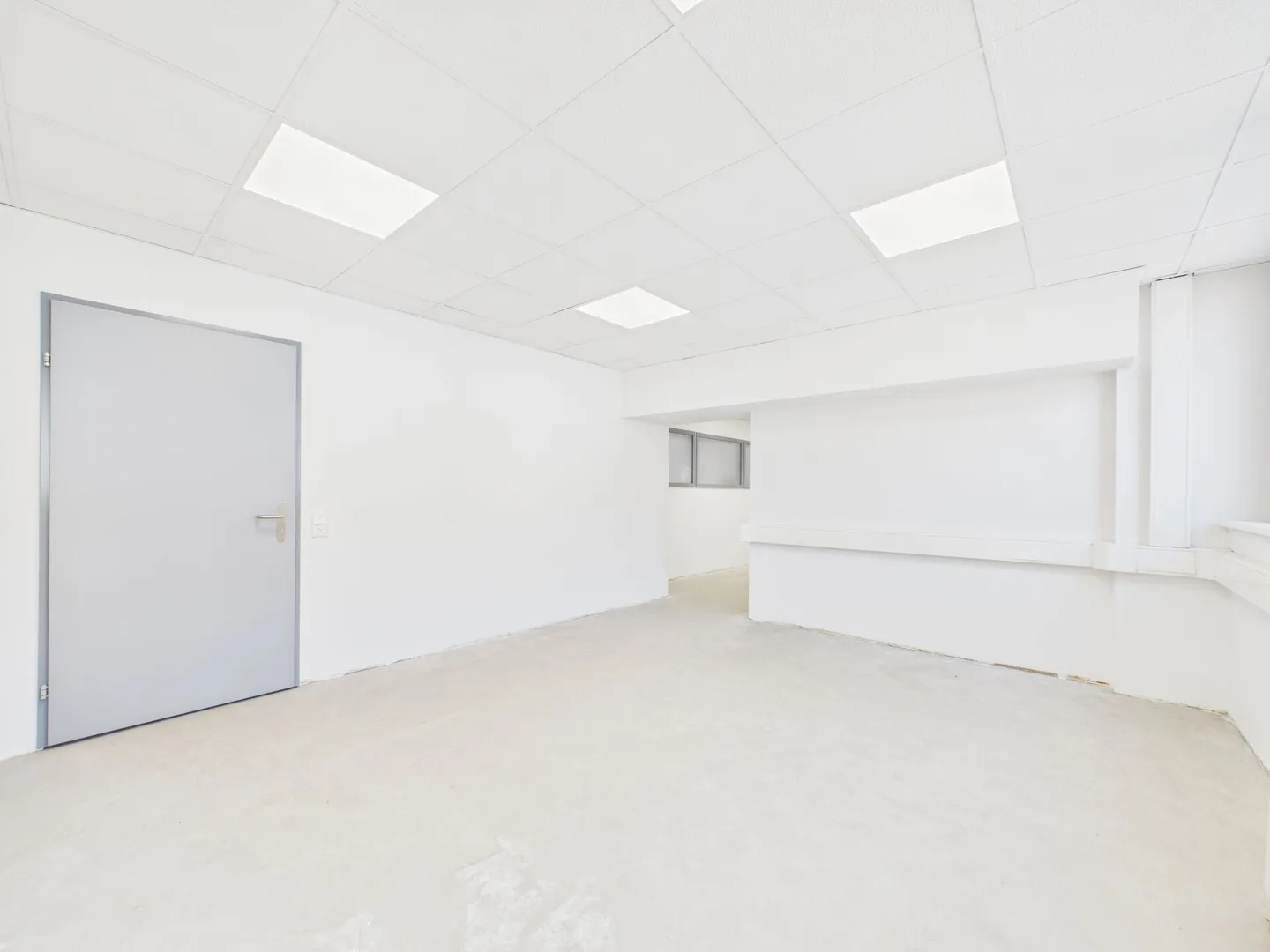 Functional office for rent on the second floor - Photo 4 of 6