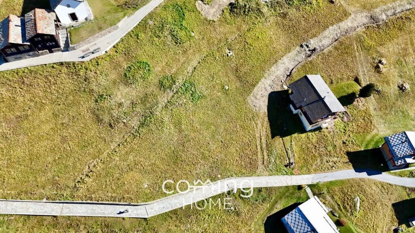 Gspon: Terreno edificabile in posizione tranquilla con panorama montano unico - Foto 4 di 13