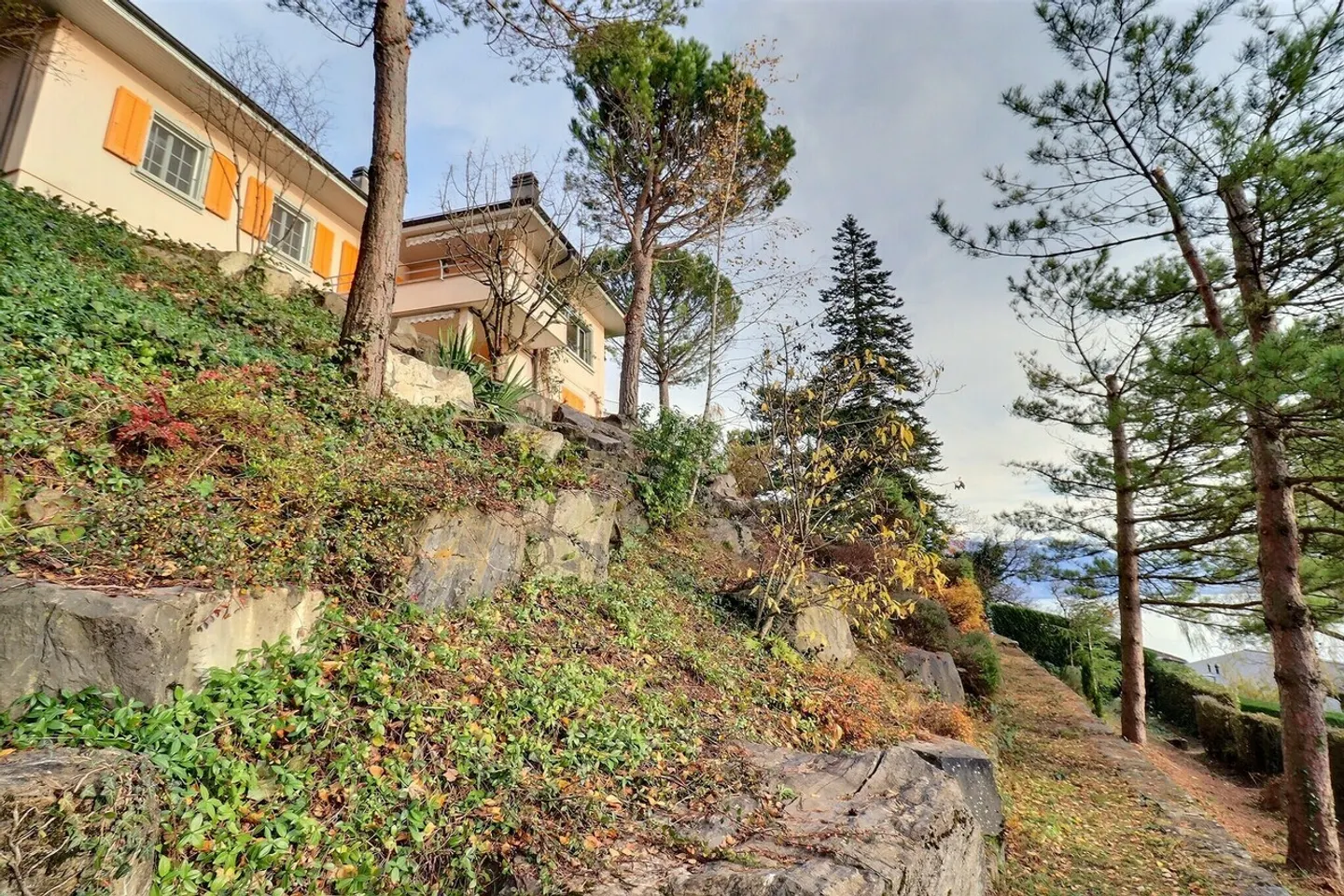 Magnifique Villa Indépendante avec Vue sur le Lac - Photo 12 sur 12