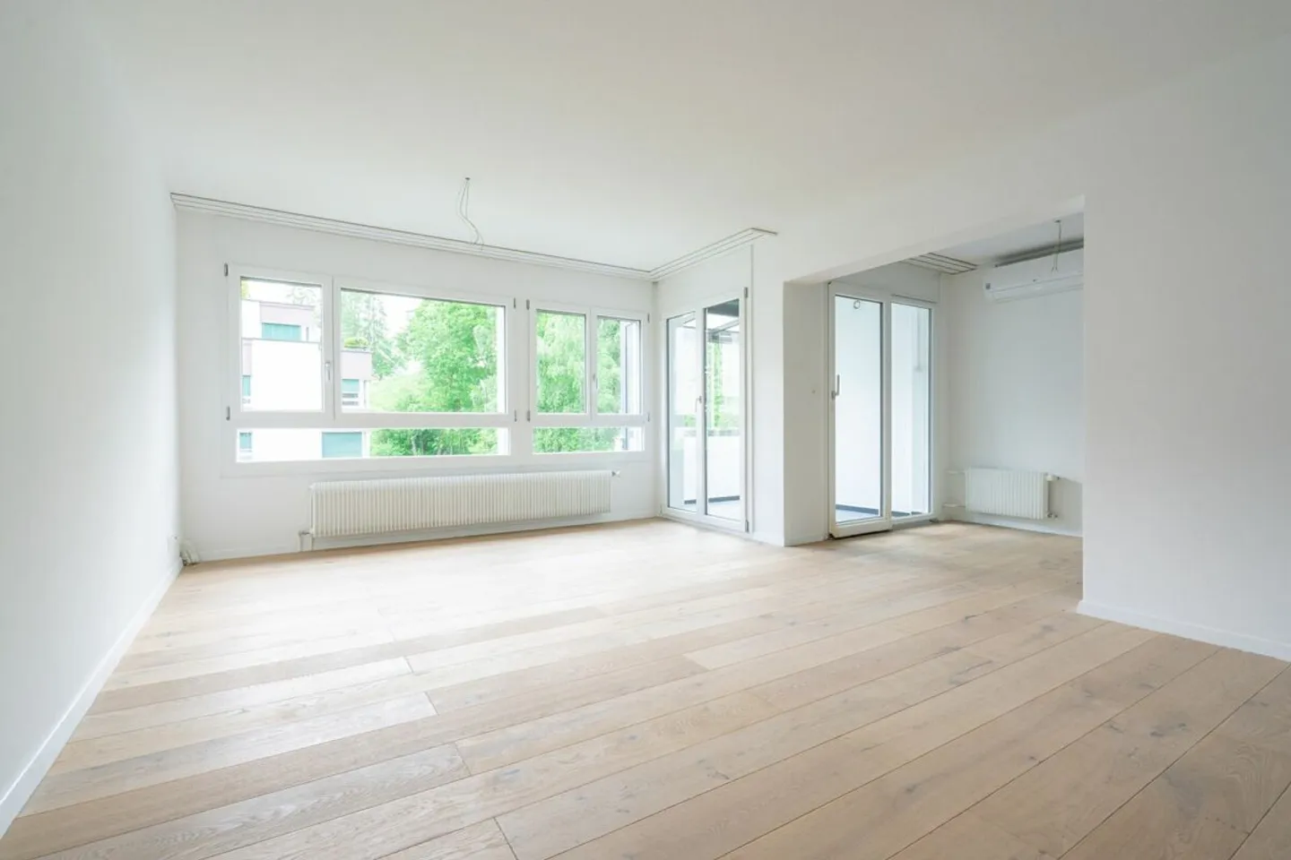 VIVERE MODERNO CON VISTA SUL LAGO DI COSTANZA - Foto 5 di 10