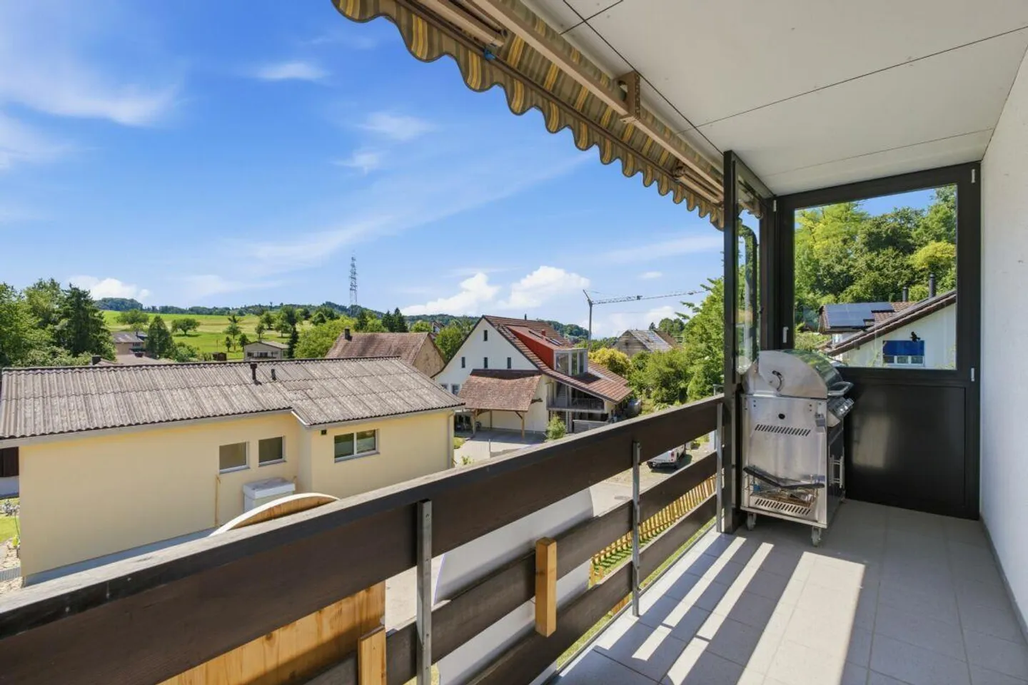 Renoviertes Einfamilienhaus mit Garten - Foto 6 von 13