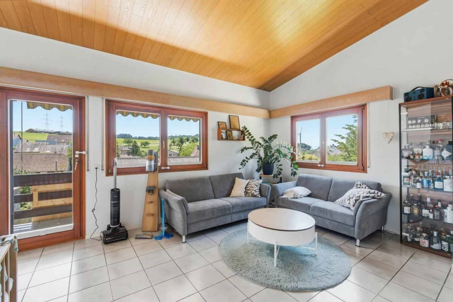 Renoviertes Einfamilienhaus mit Garten - Foto 4 von 13