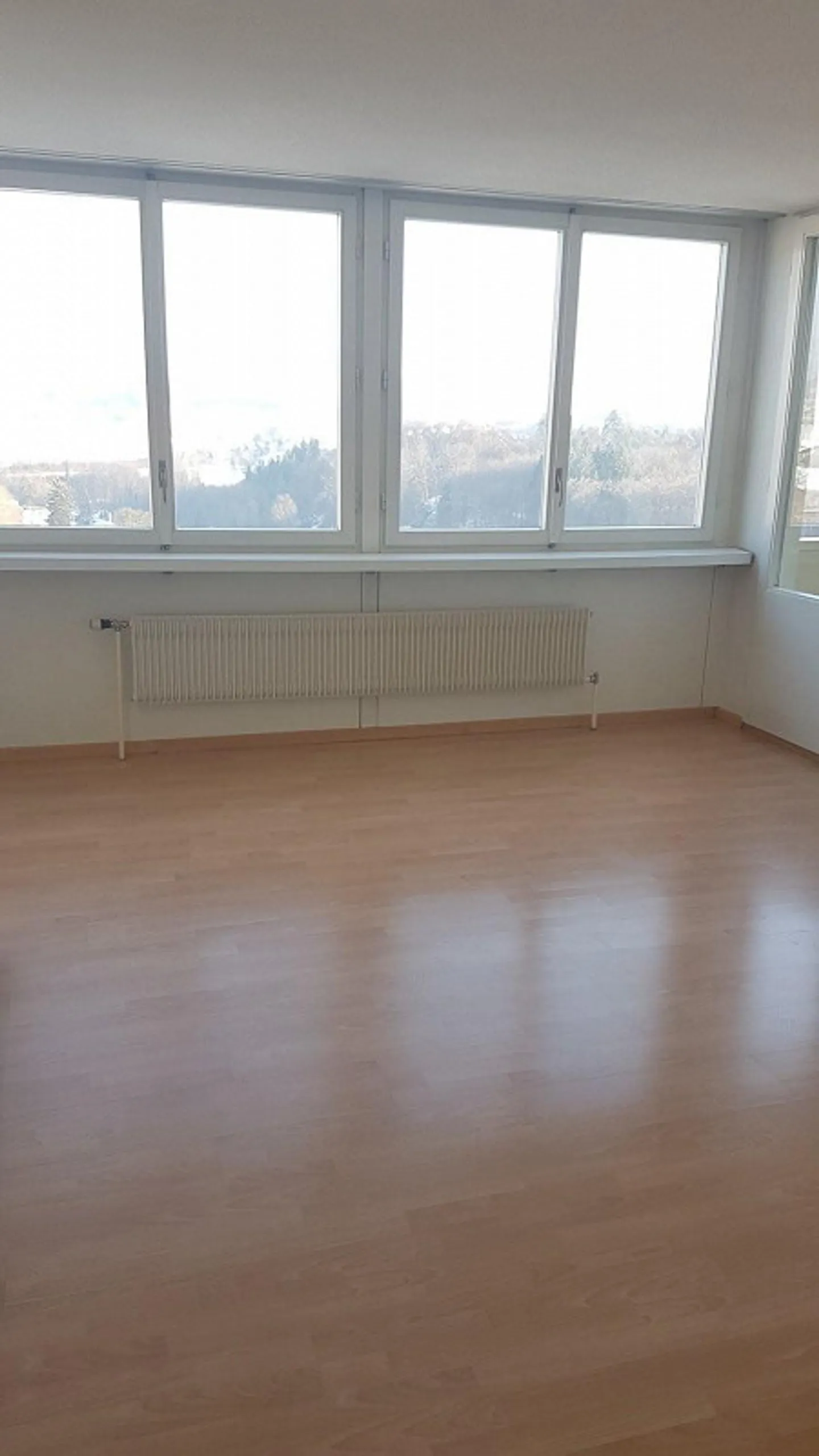 Vivre au-dessus des toits de Worblaufen - avec connexion directe au train - Photo 2 sur 5