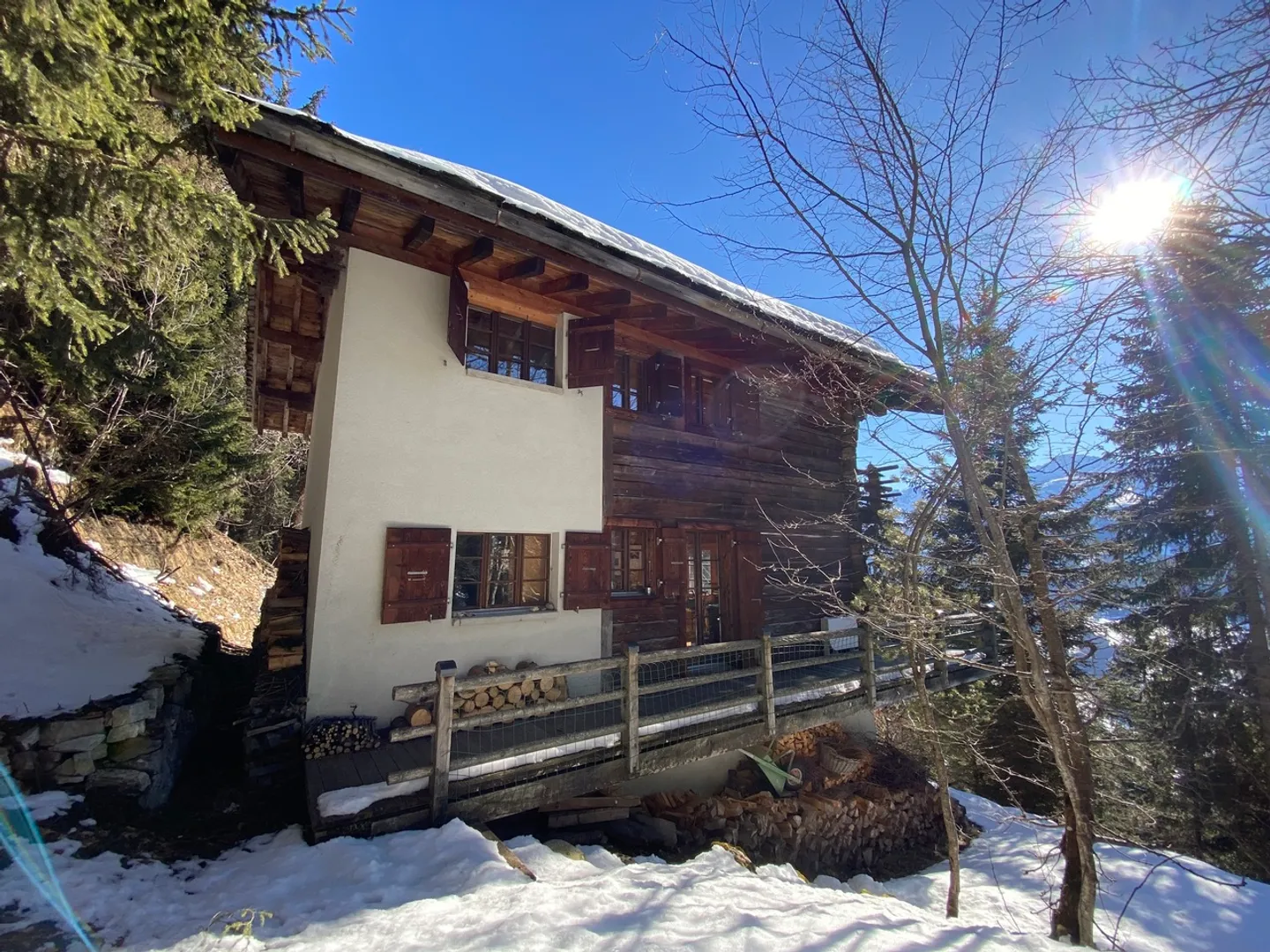 «6-ZIMMER-CHALET MITTEN IN DER NATUR - RUHIGE LAGE / BLICK VON OBEN» - Foto 22 von 30