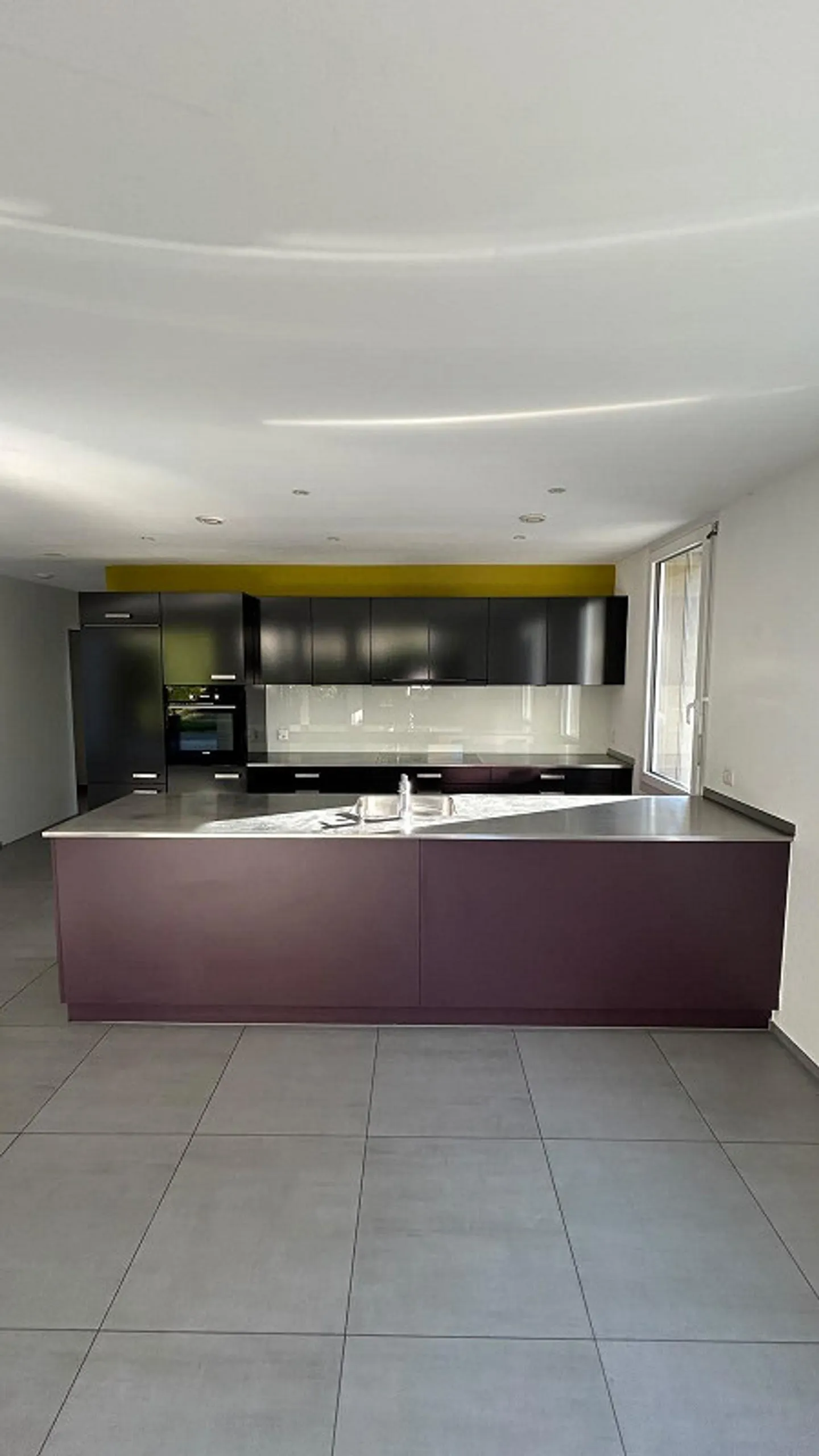 Appartement lumineux de 4,5 pièces au rez-de-chaussée avec terrasse - Photo 8 sur 12
