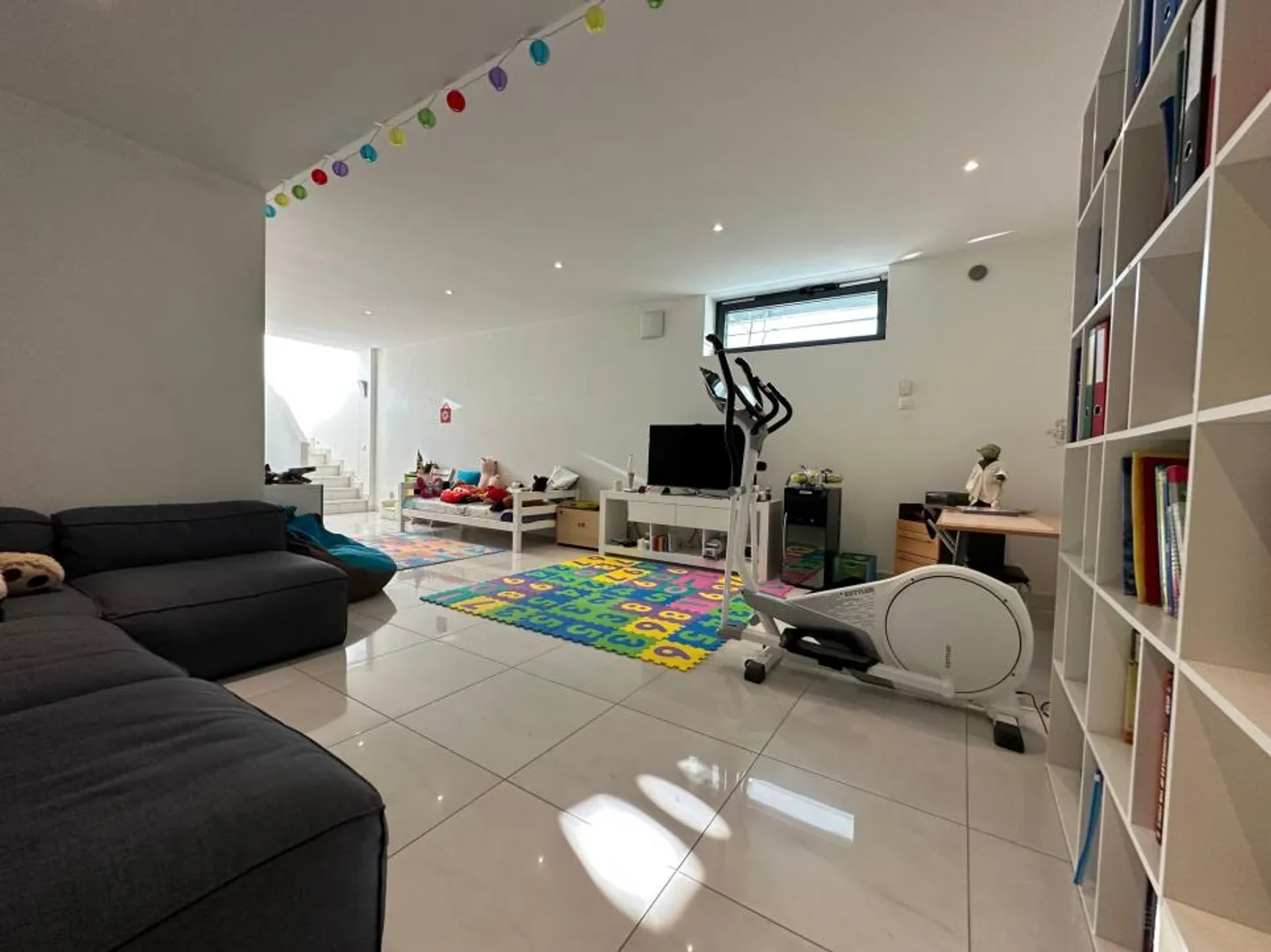 Appartamento 5.5 stanze - Foto 9 di 11
