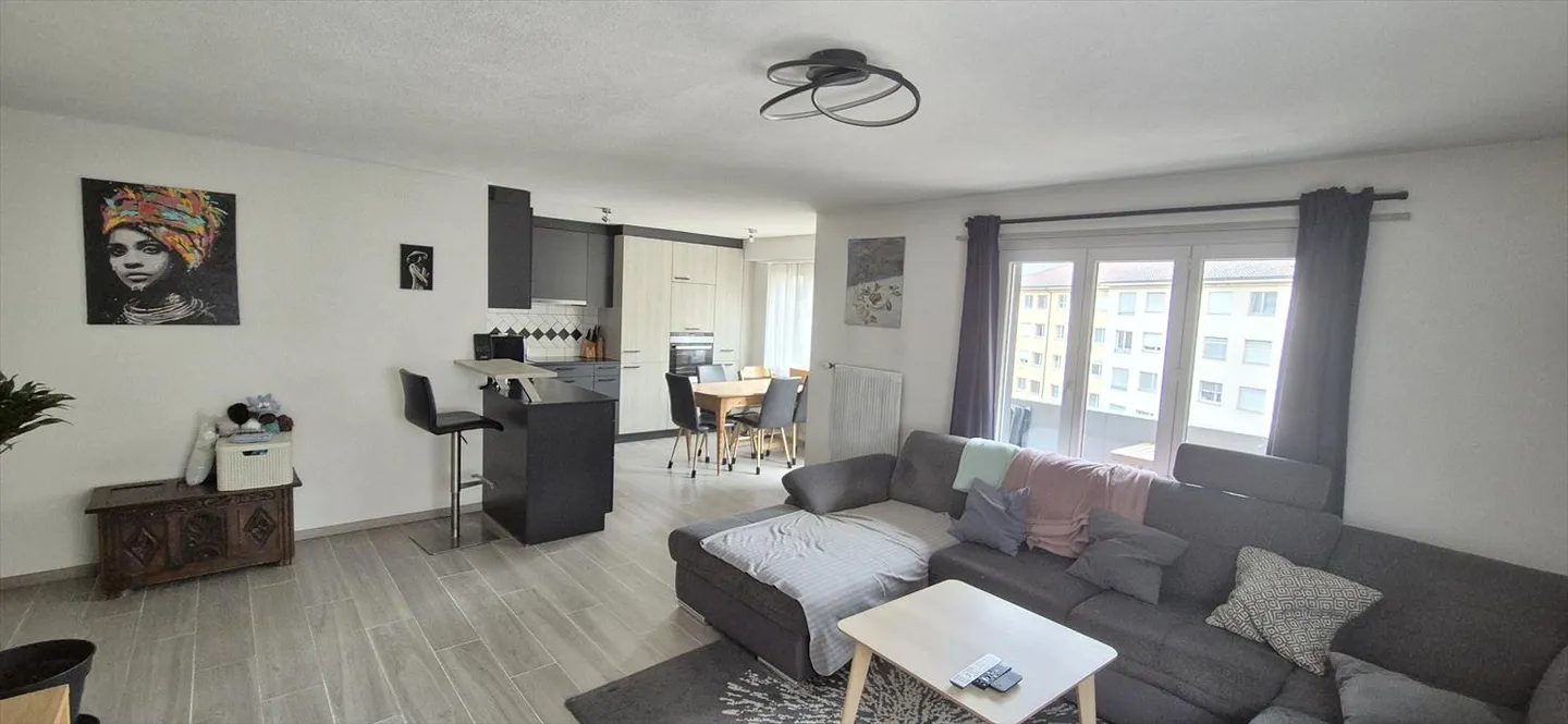 4.5 room apartment - Photo 2 of 9