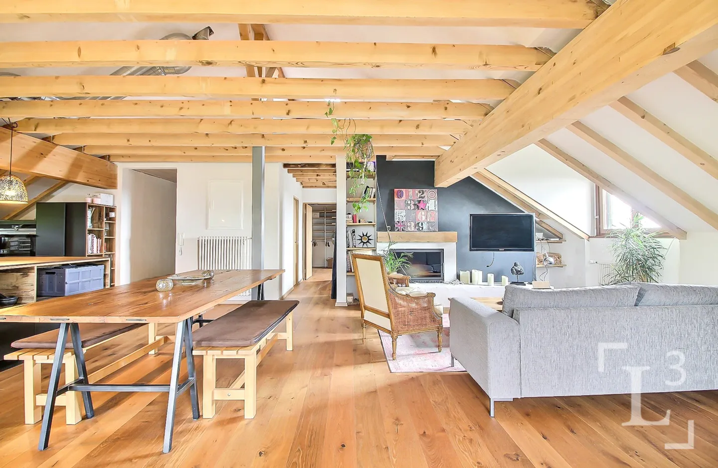 Penthouse for sale - Photo 1 of 12