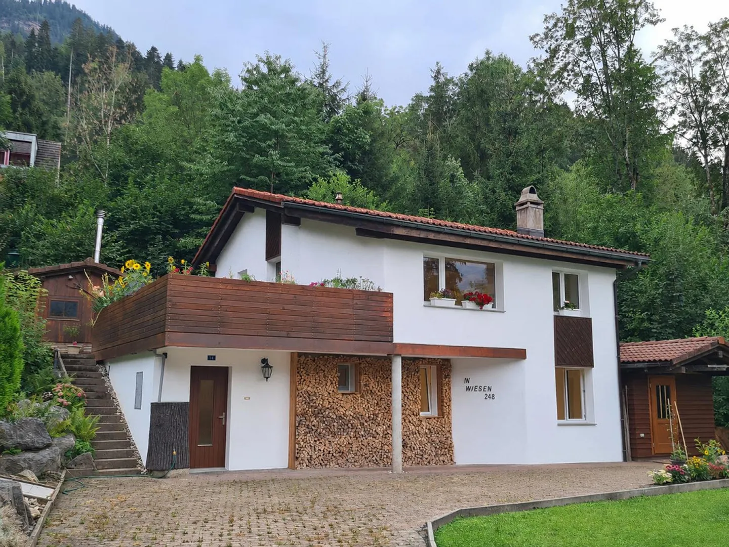 Charmantes Einfamilienhaus mit Garten - Foto 8 von 30